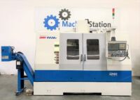 Used Doosan DMV-4020D Vertical Machining Center for Sale in California India a