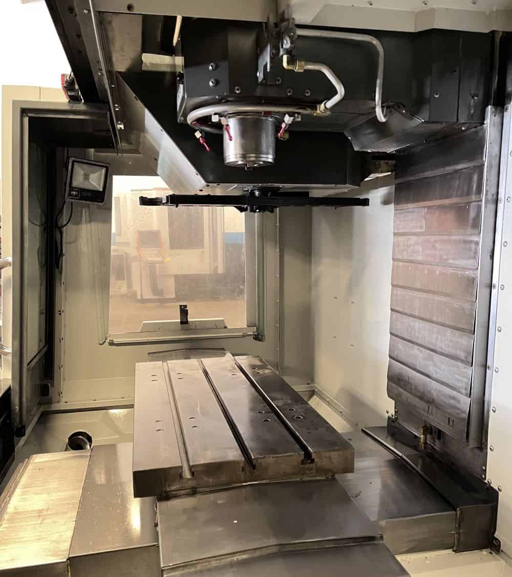 HAAS-VF-2YT-2471-5.jpg