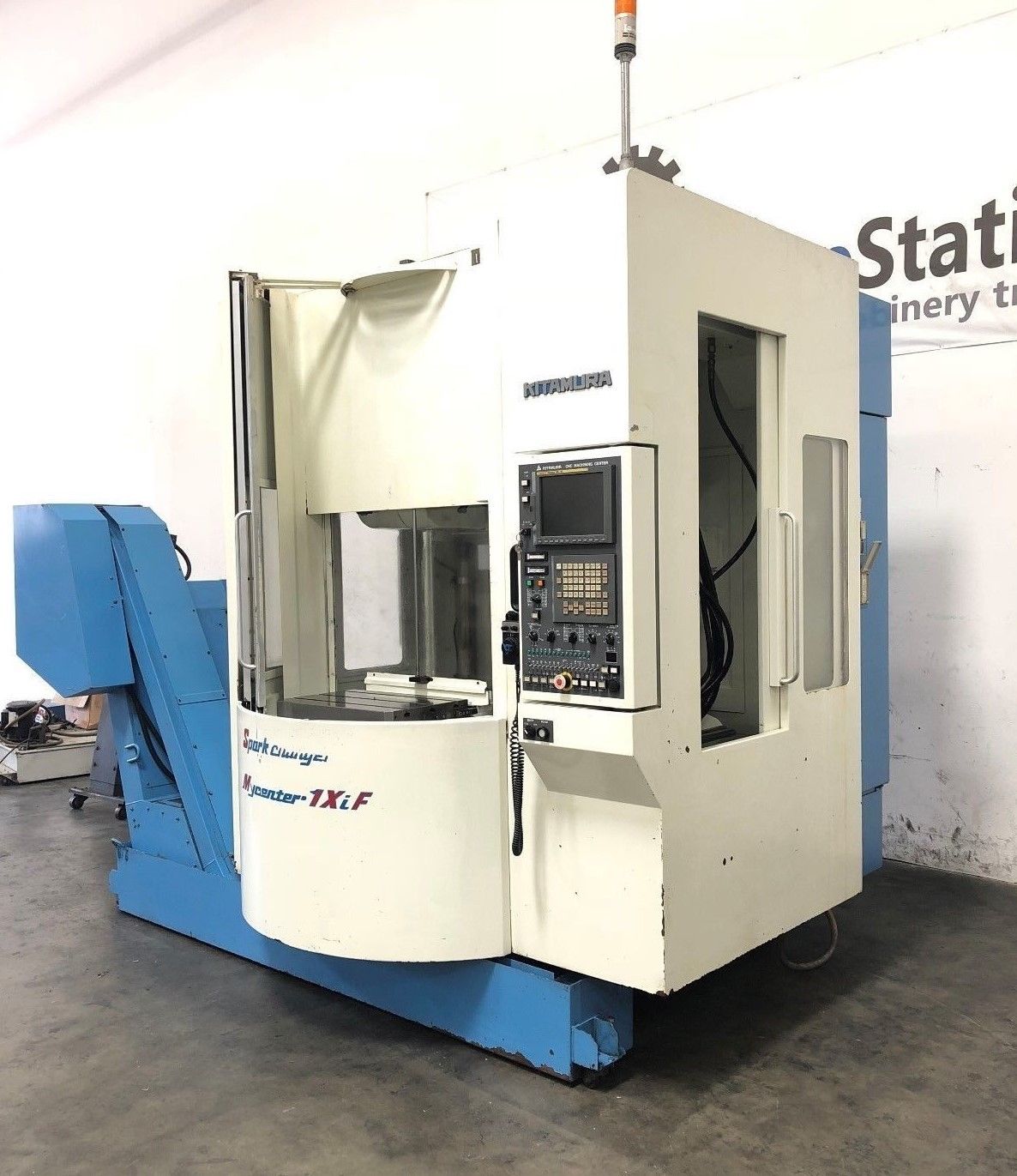 Kitamura-MyCenter-1XiF-CNC-VMC-for-Sale-in-California-USA-d.jpg