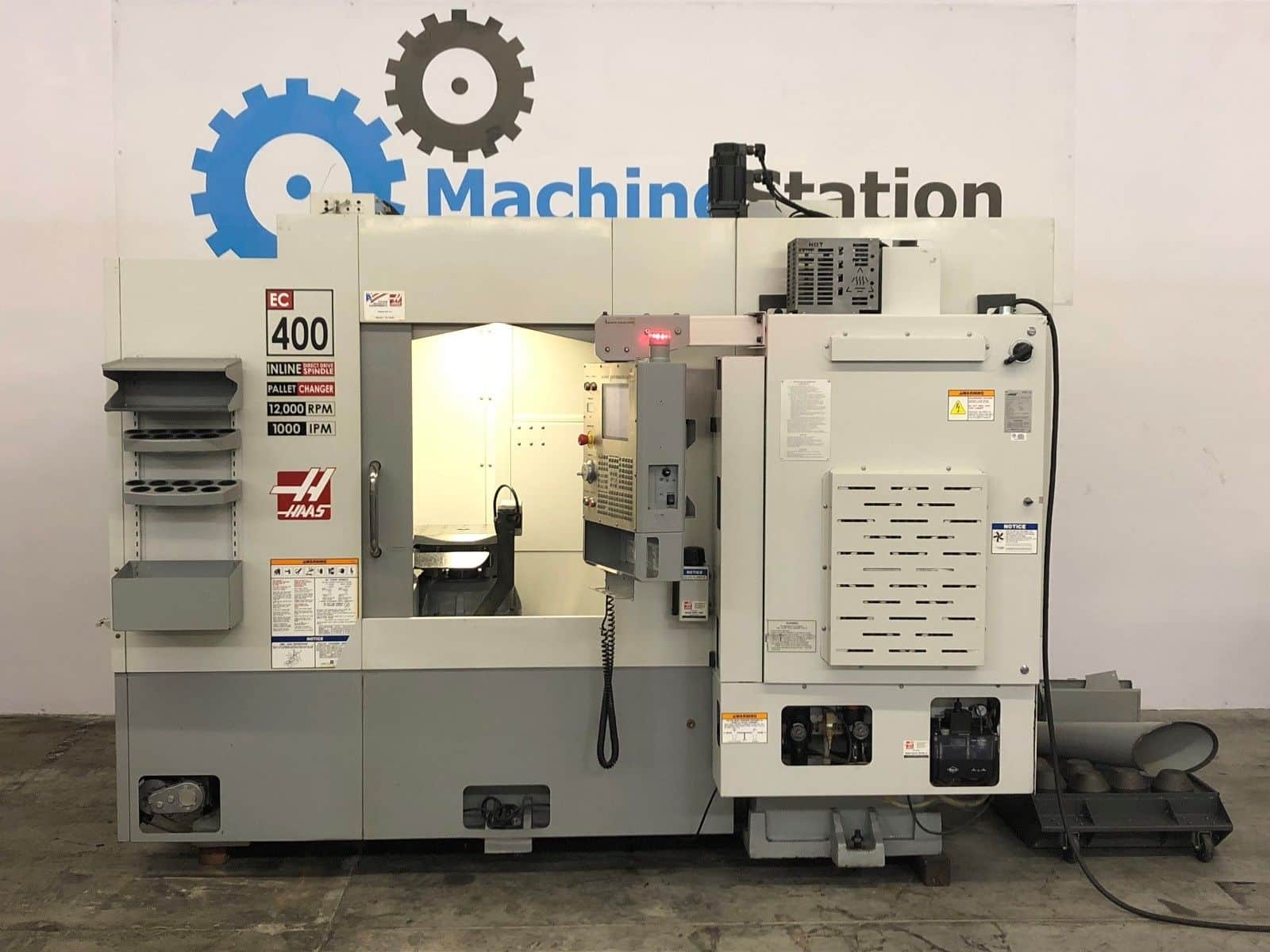 Used-Haas-EC-400-4-Axis-Horizontal-Machining-Center-for-Sale-in-California-a.jpg
