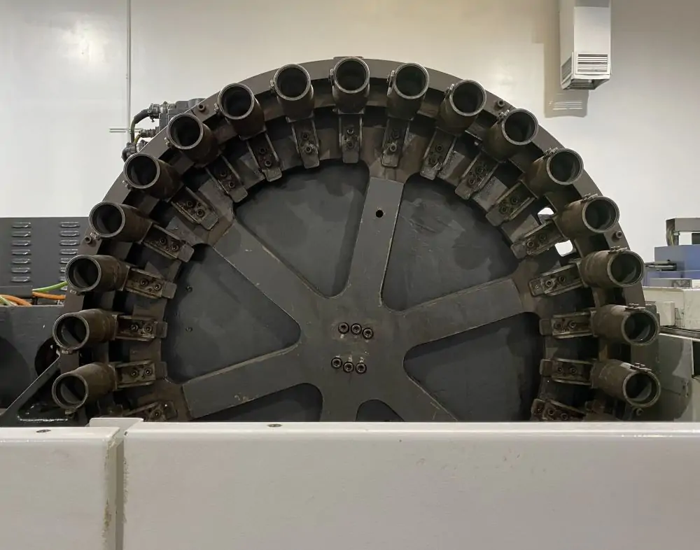 Mazak VCN 410A CNC Vertical Machining Center - 4th Axis Mill