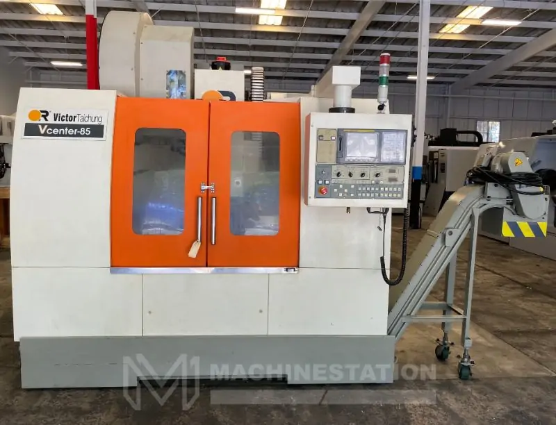 Used Victor Taichung Vcenter-85 CNC Vertical Machining Center