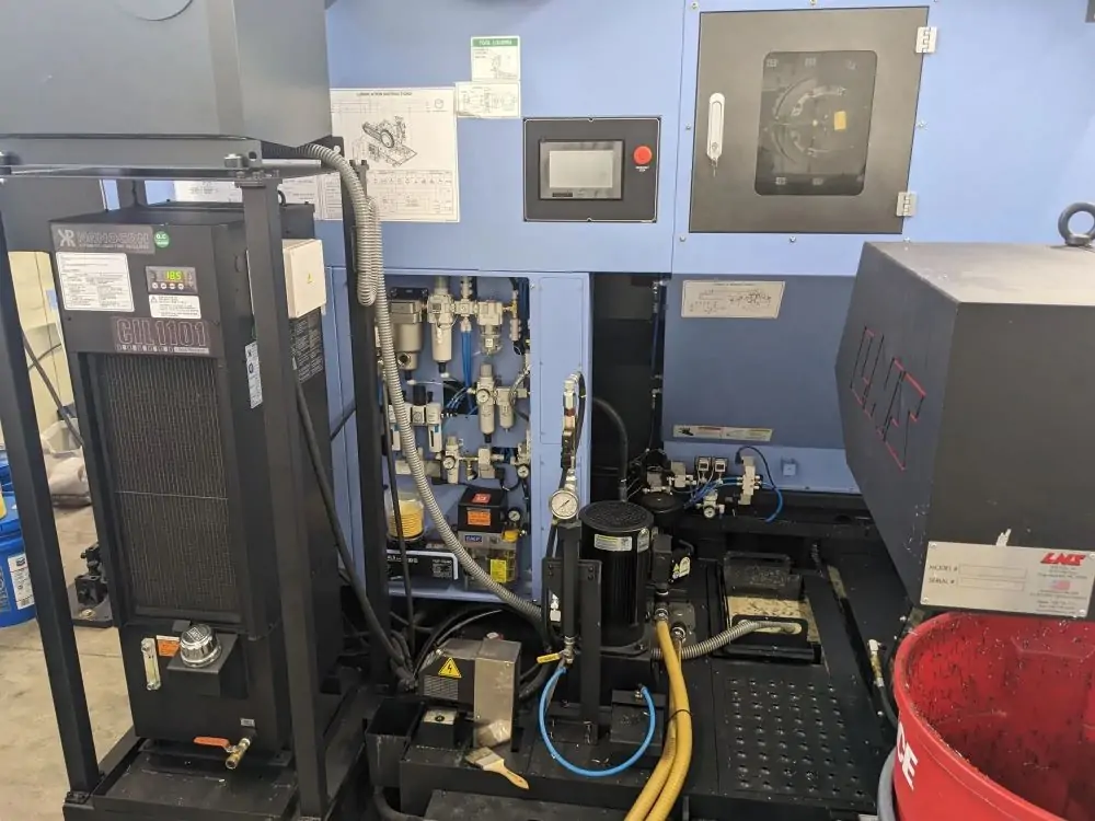 Doosan DVF-5000 12AWC 5 Axis CNC Vertical Machining Center