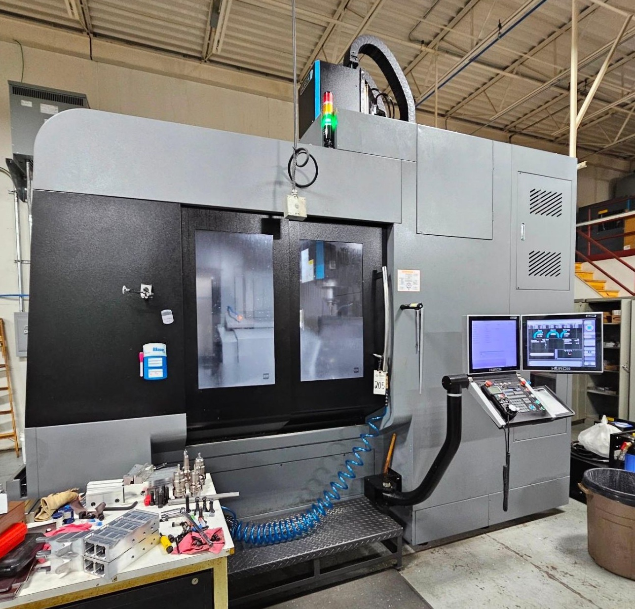 HURCO BX 60I CNC Vertical Machining Center