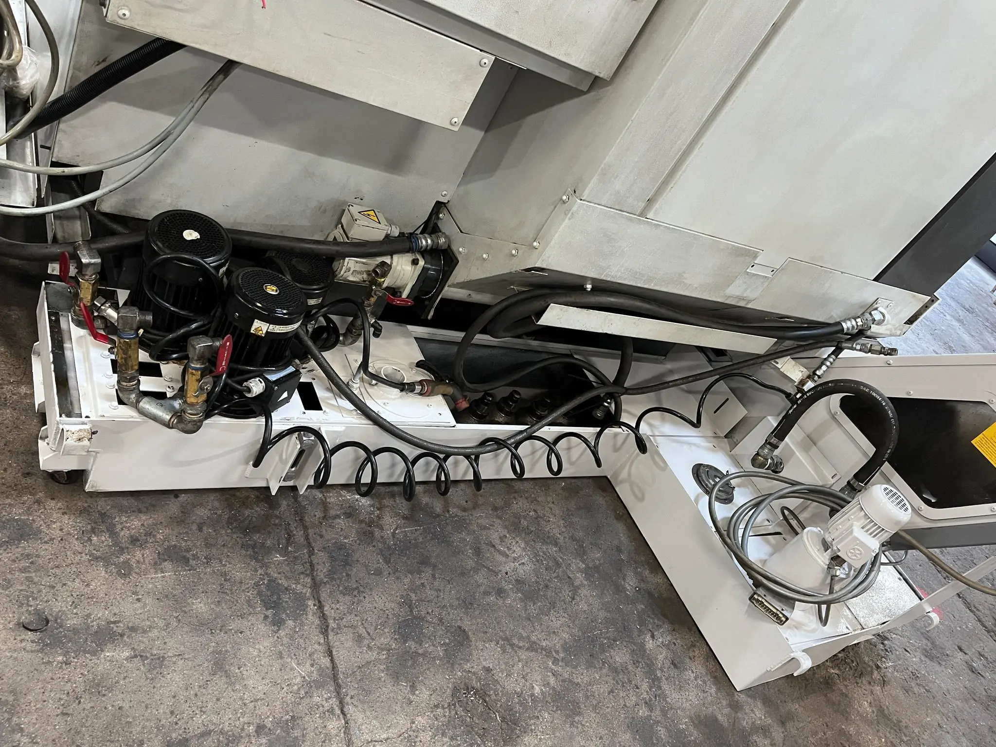 Used Mori Seiki DuraVertical 5060 CNC Vertical Mill (2009) – 4th