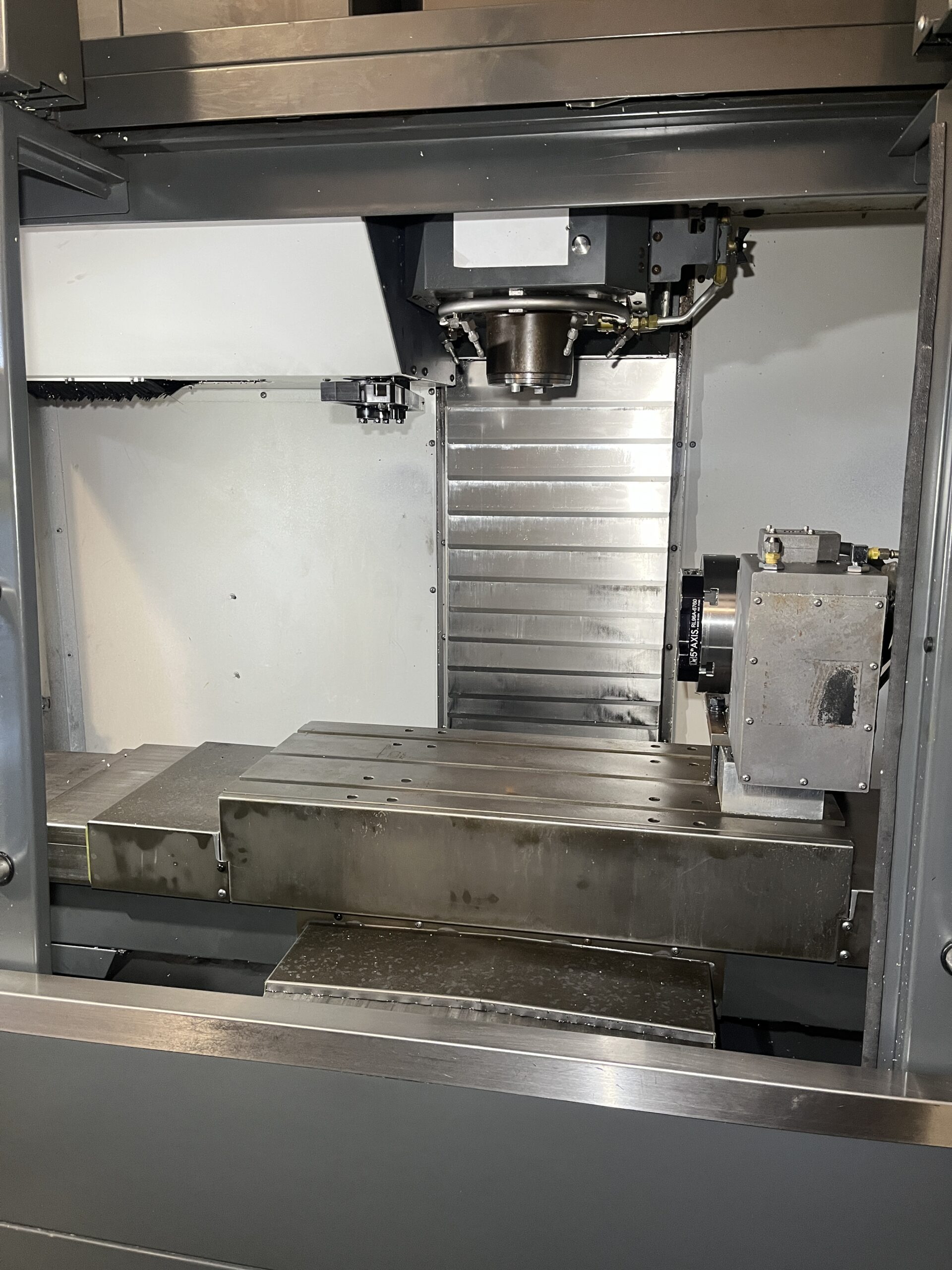 HAAS-VF-2SS-15000-RPM (5)