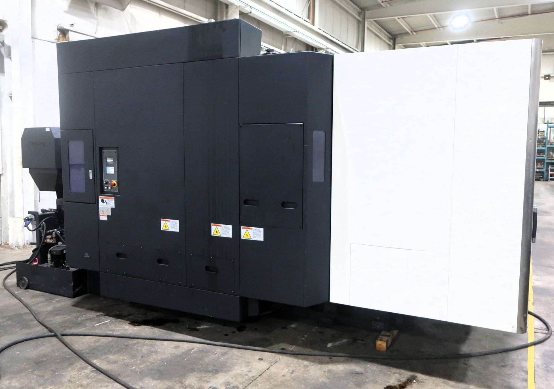 MAZAK HCN NEXUS 4000-III HORIZONTAL MACHINING CENTER (2)