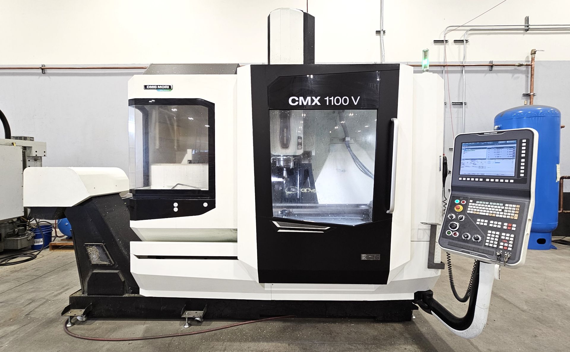 DMG Mori CMX1100V 4-Axis (1)