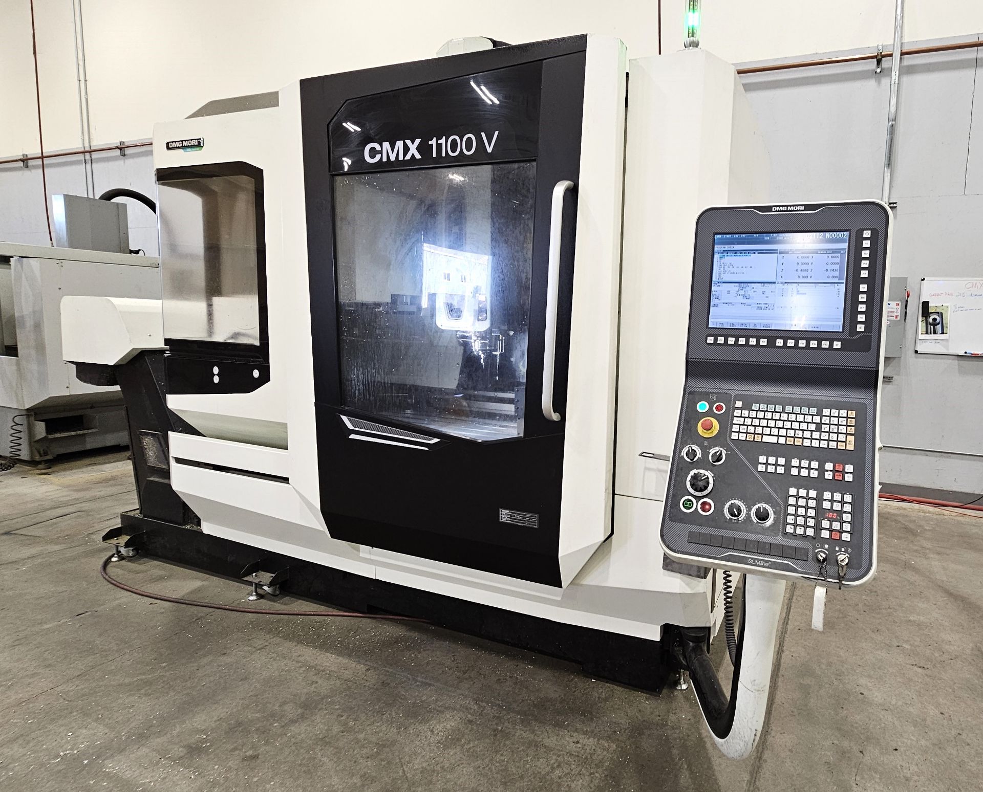 DMG Mori CMX1100V 4-Axis (2)