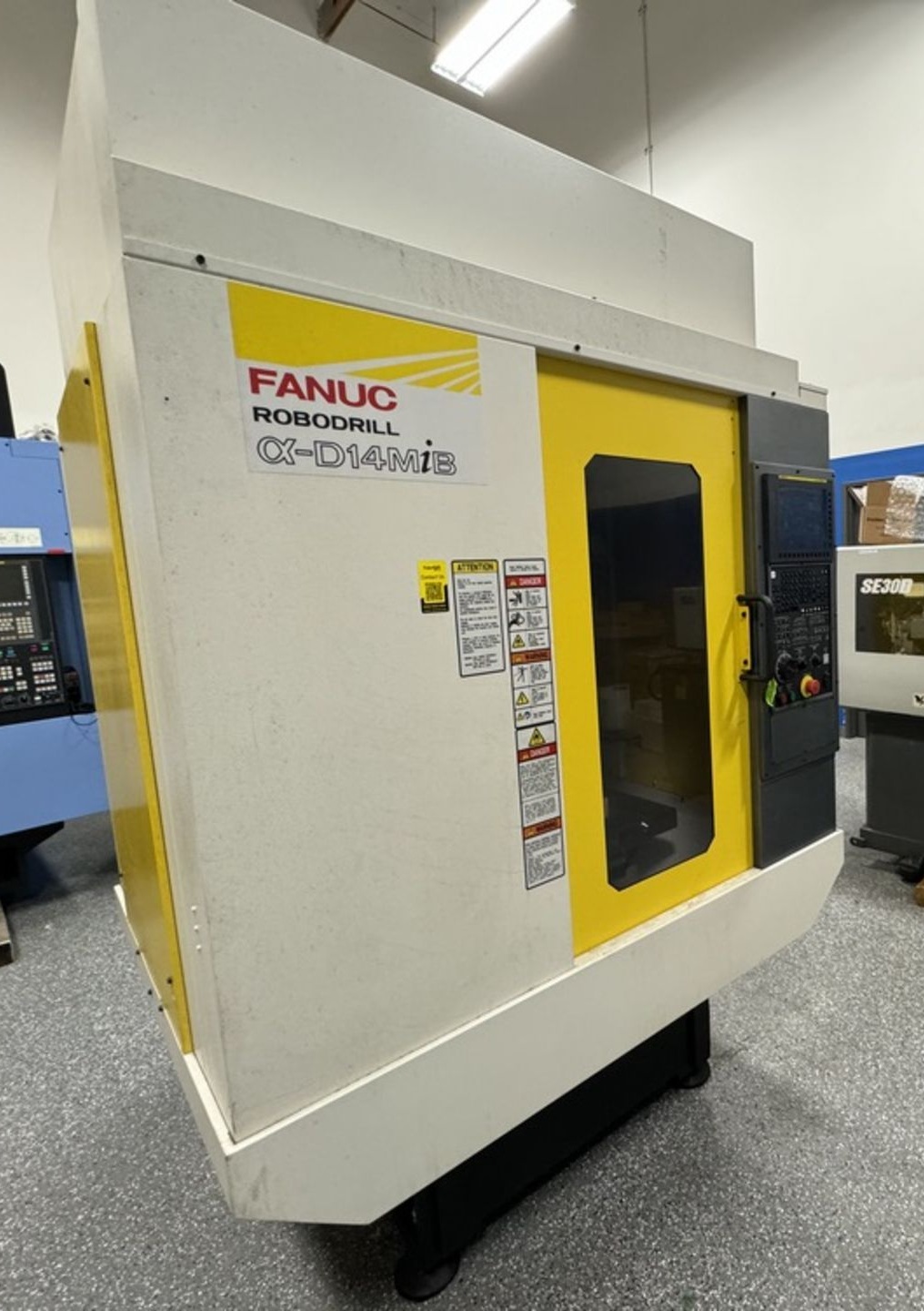 Fanuc Robodrill A-D14MiB CNC (1)