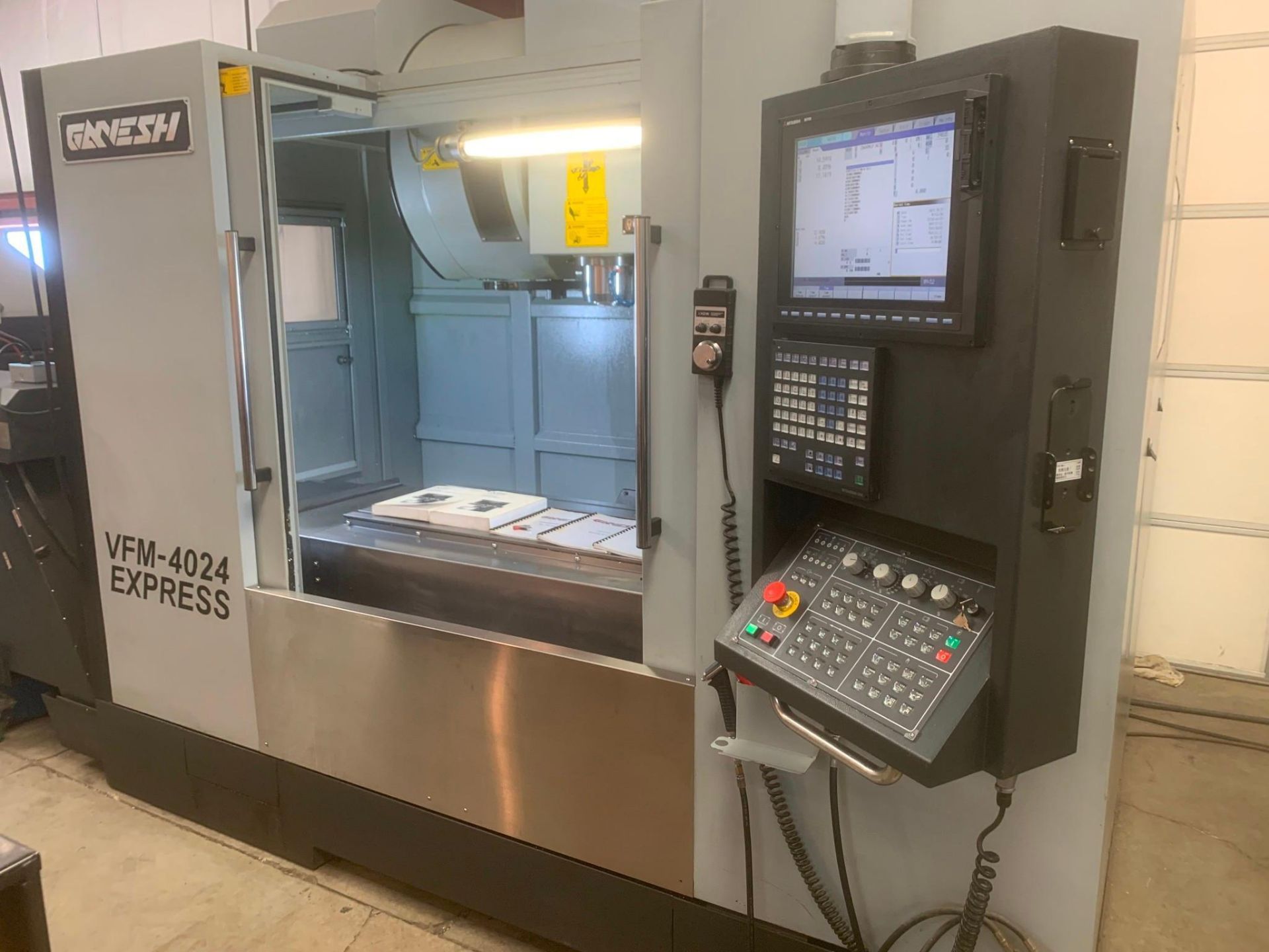 GANESH VFM-4020 EXPRESS CNC MACHINING CENTER