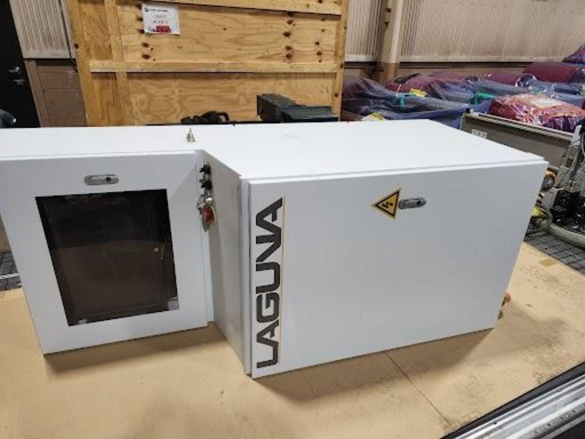 LAGUNA MCNC SWIFT MT CNC ROUTER (3)