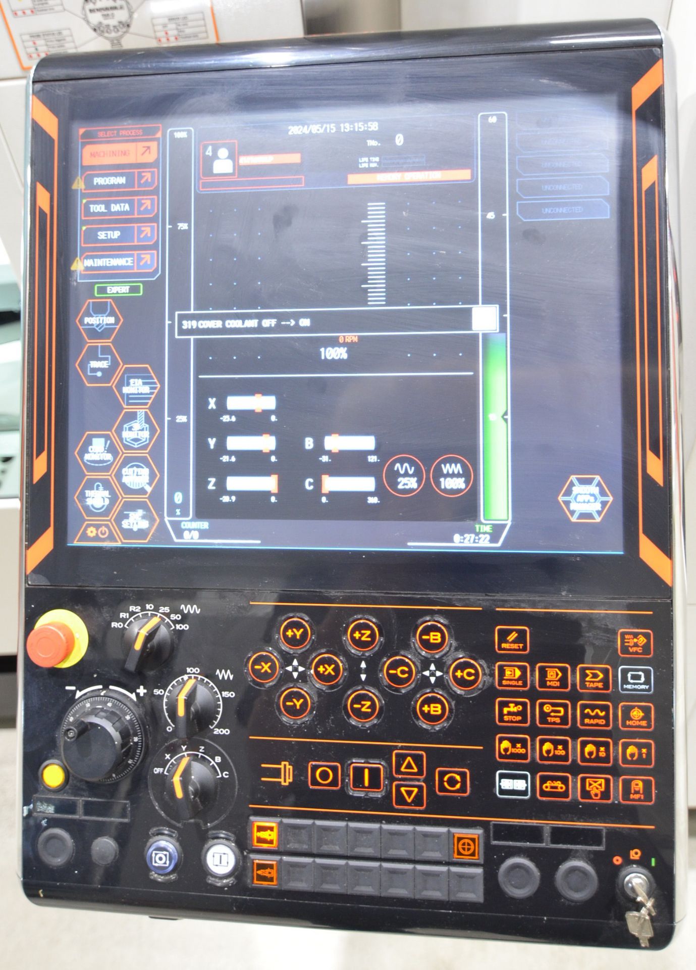 MAZAK VARIAXIS C-600 5-AXIS CNC VMC (4)