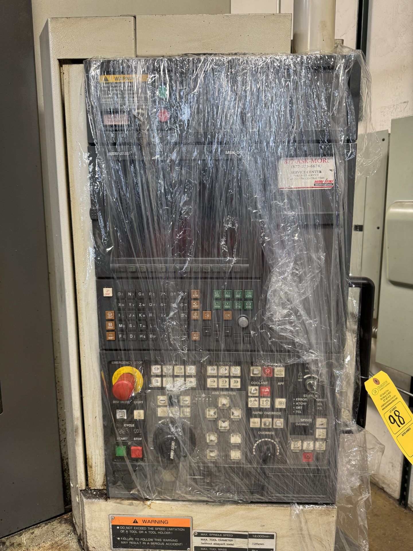 MORI SEIKI NV4000 DCG VERTICAL MACHINING CENTER (2)