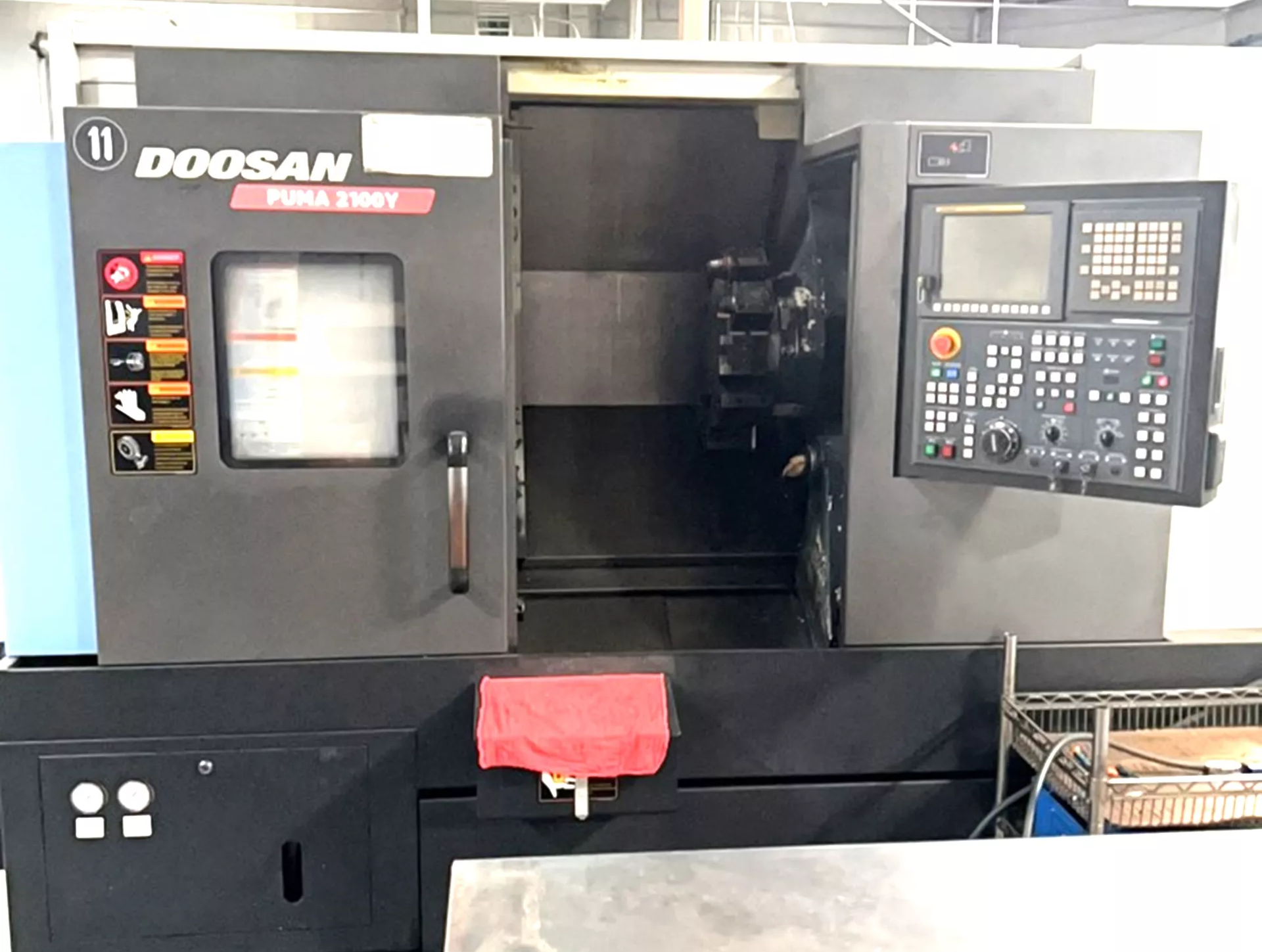 DOOSAN PUMA 2100Y