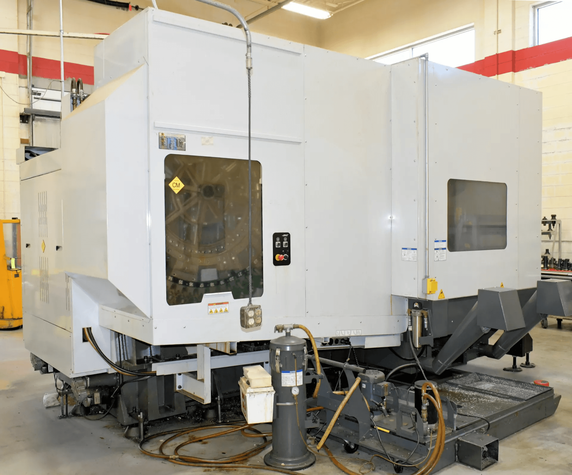 Haas EC-1600YZT-1