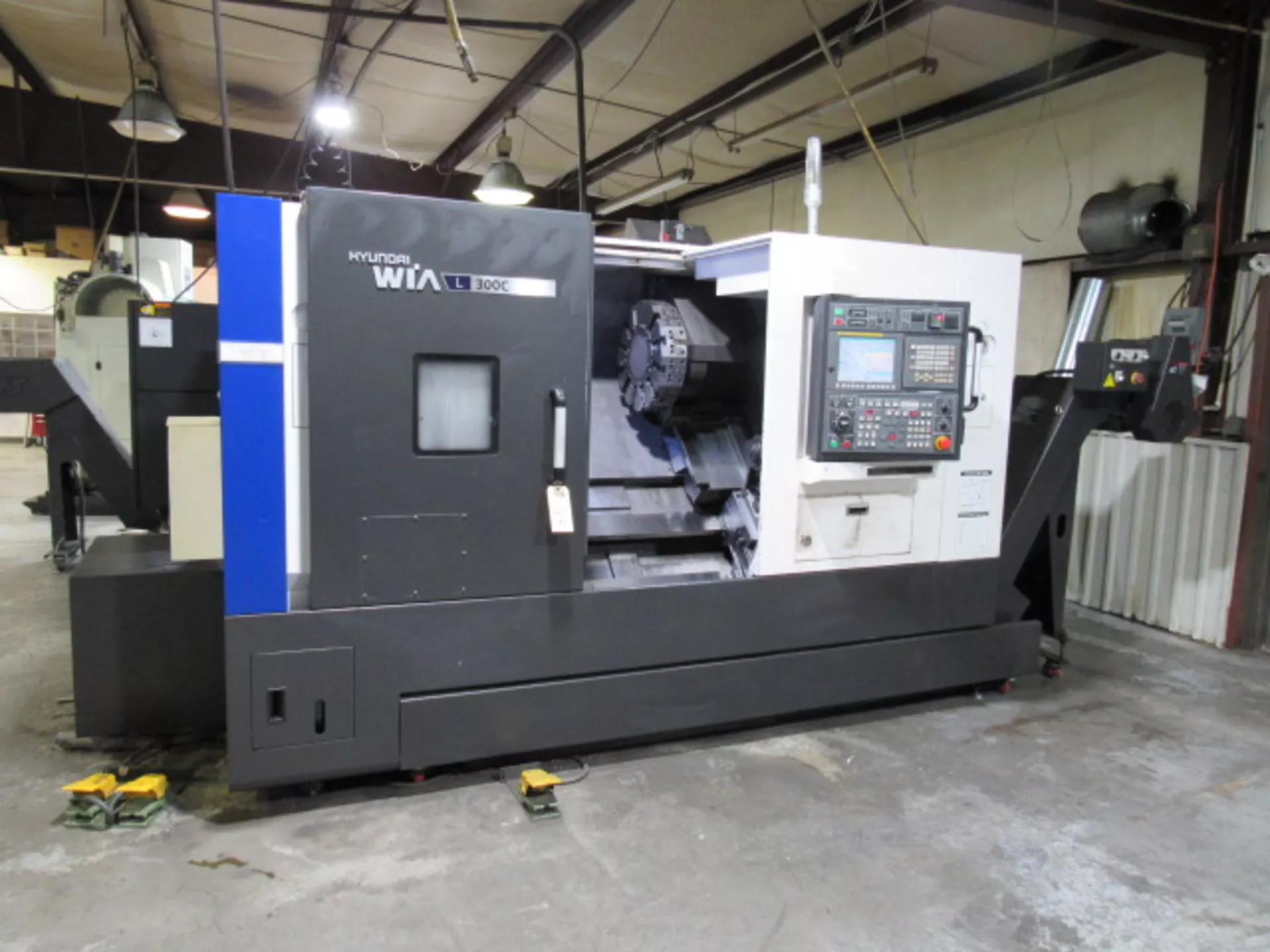 Hyundai Wia L300C CNC Turning Center-2
