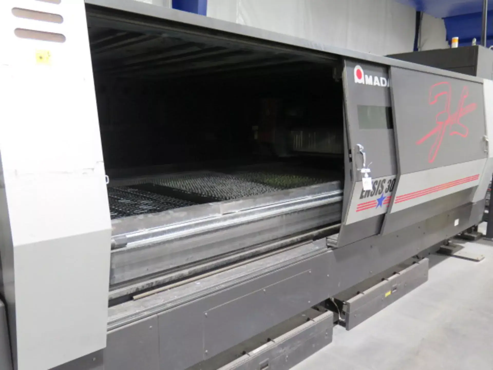 Amada Ensis 3015 AJ-3