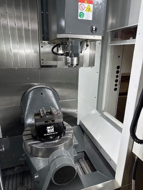 HAAS-UMC-500SS (6)