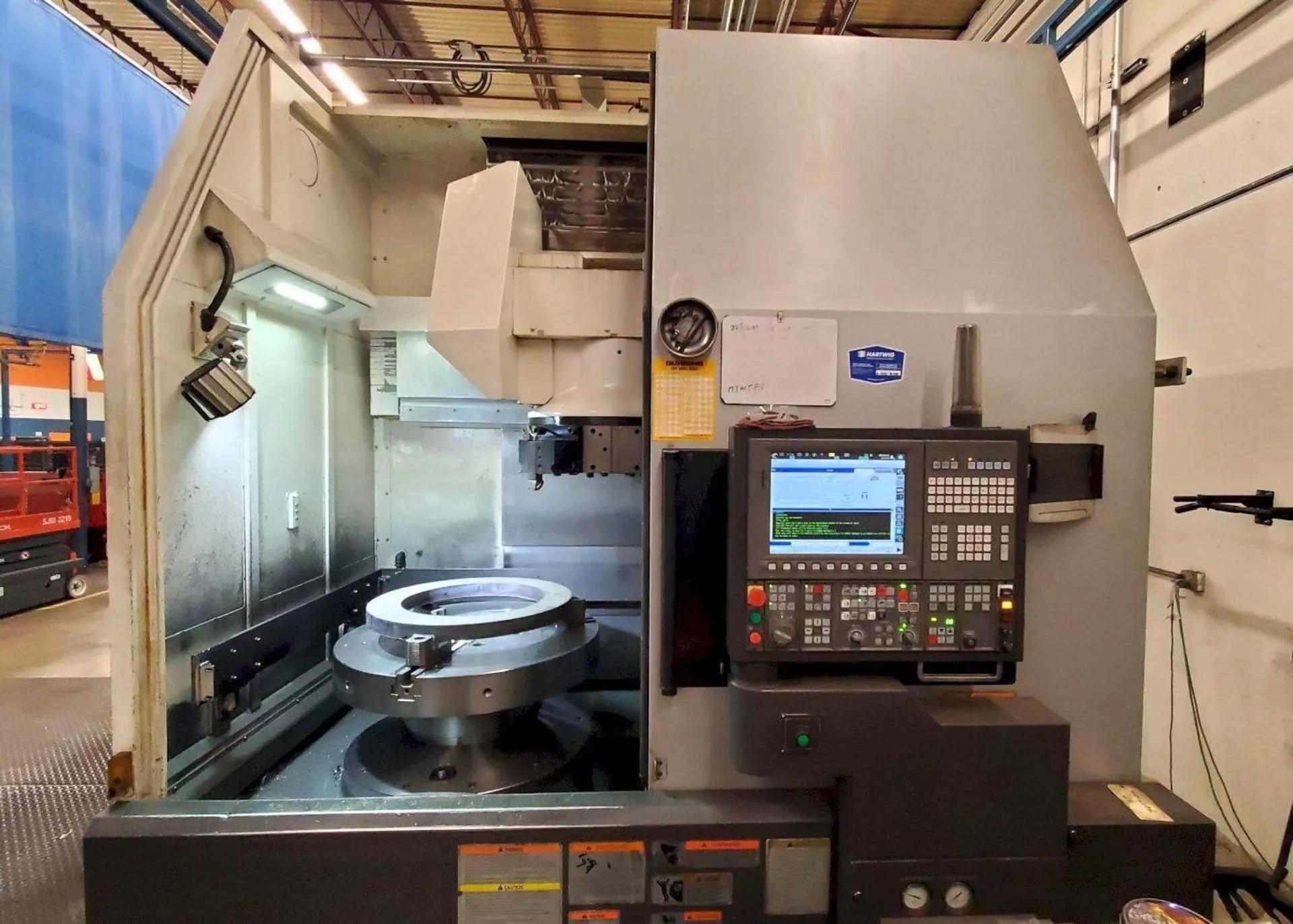 OKUMA V100R-1