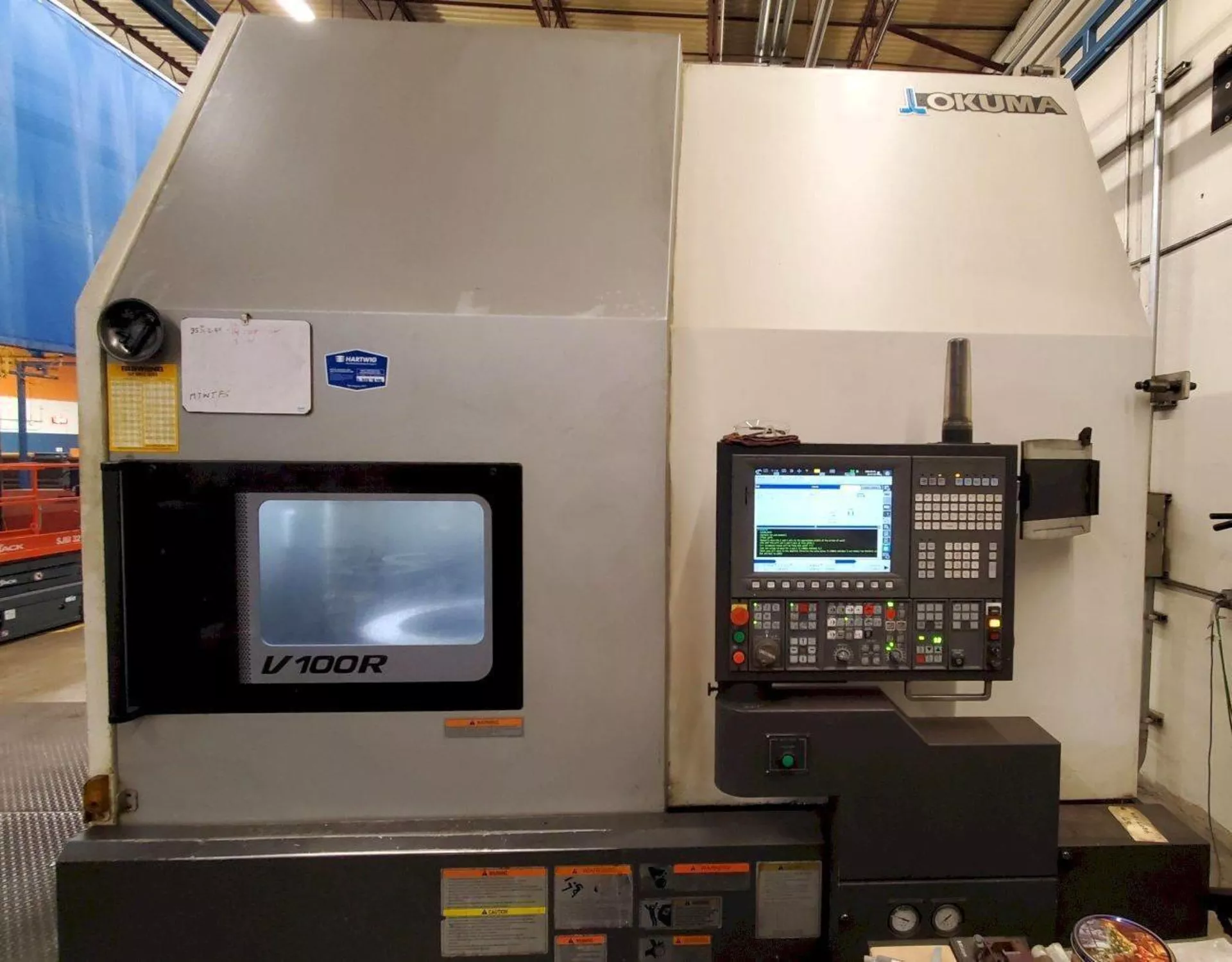 OKUMA V100R