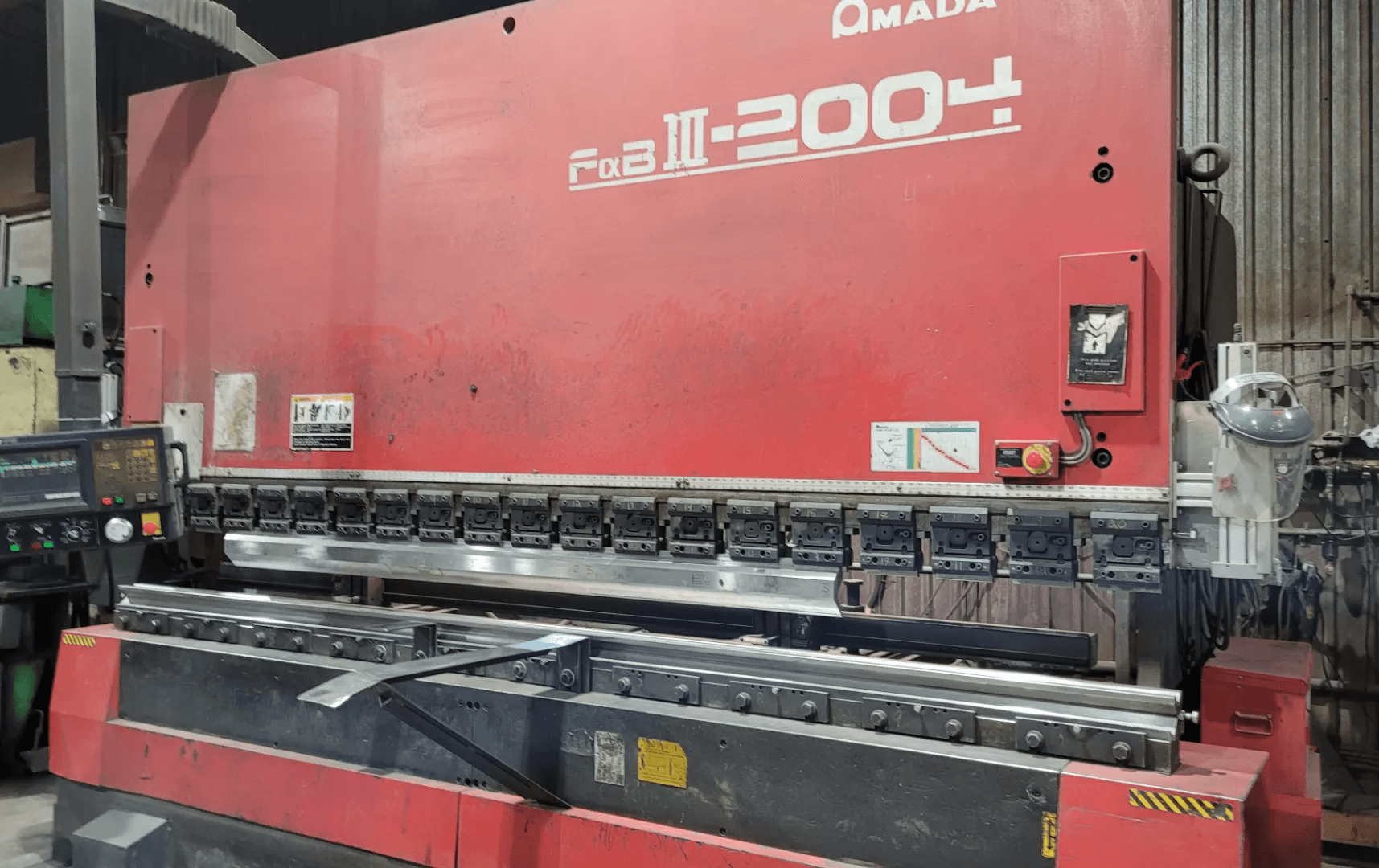 AMADA 2004FS