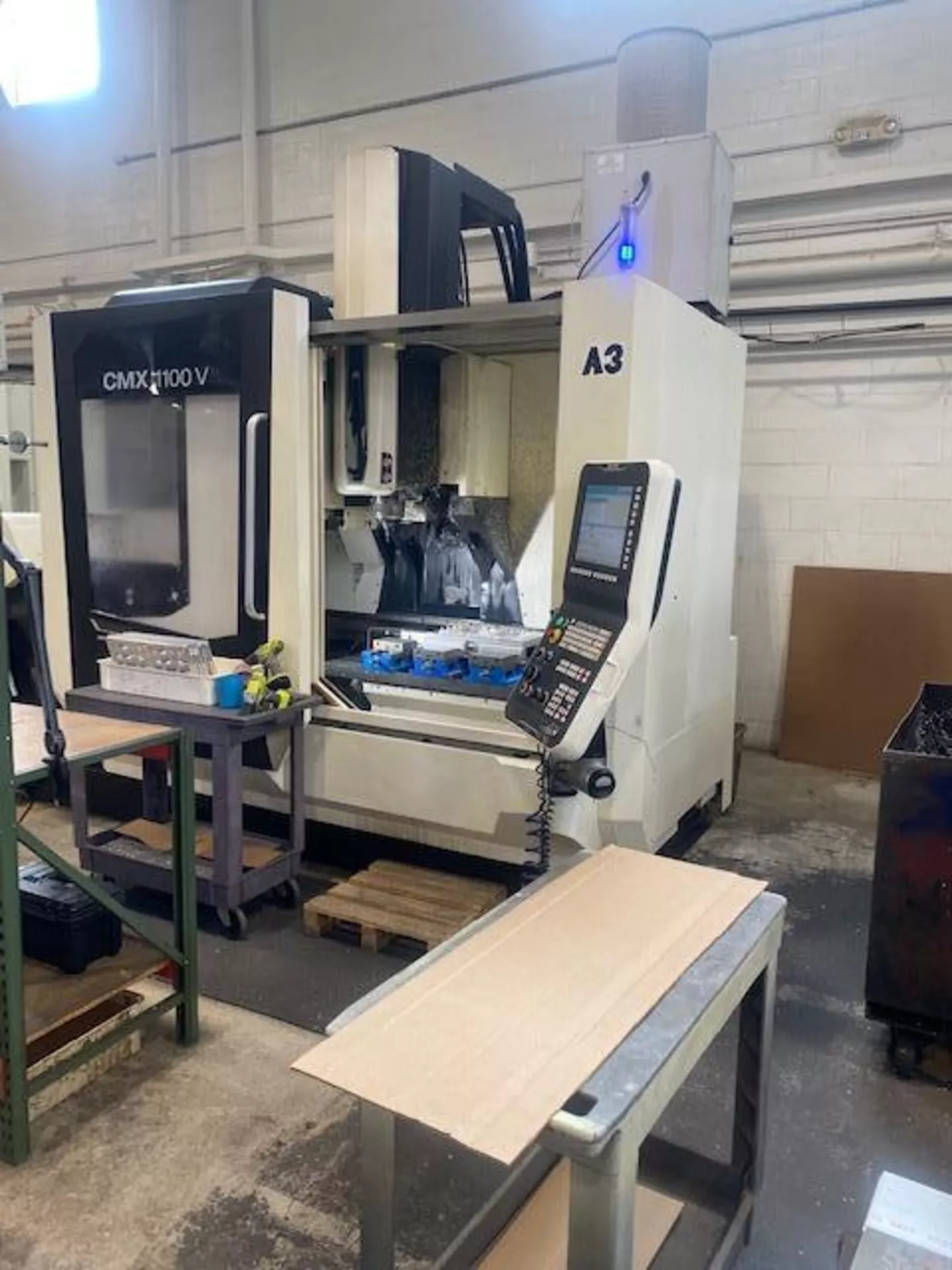 DMG MORI CMX 1100V