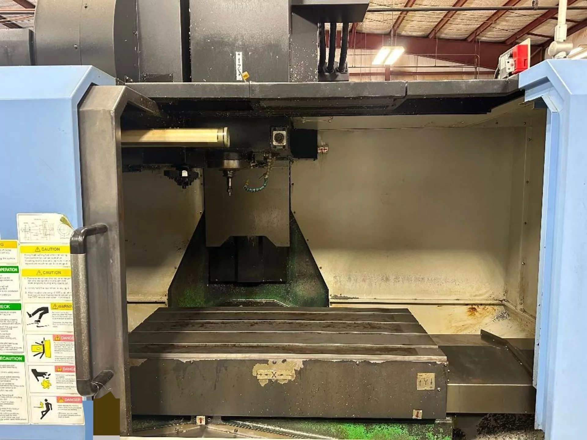 Doosan DNM 500 Vertical Machining Center (3)
