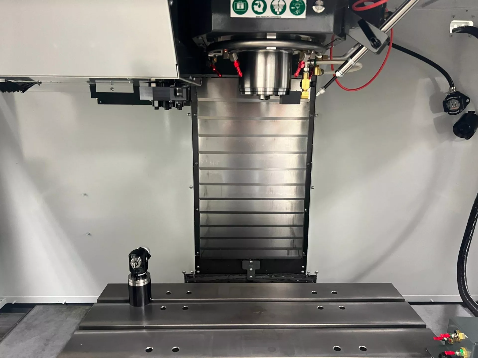 HAAS VF-2SSYT (3)