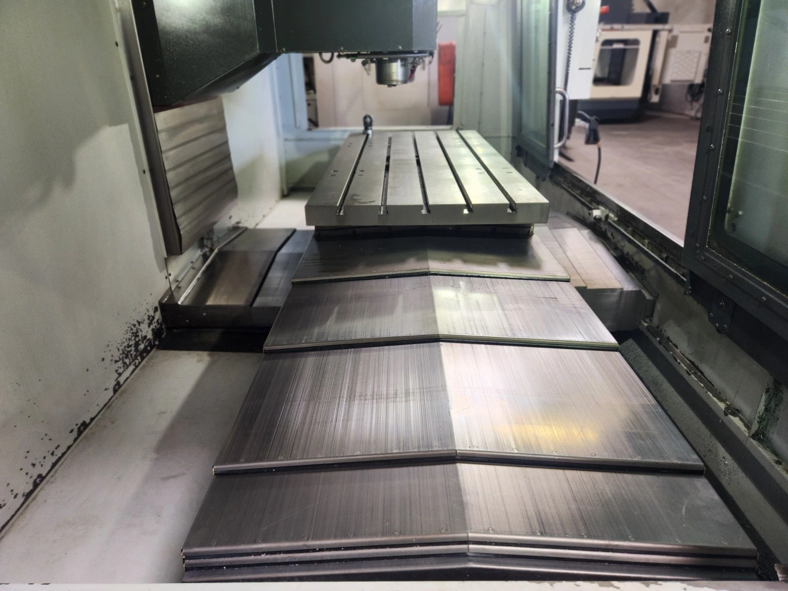 HAAS-VF-6SS (7)
