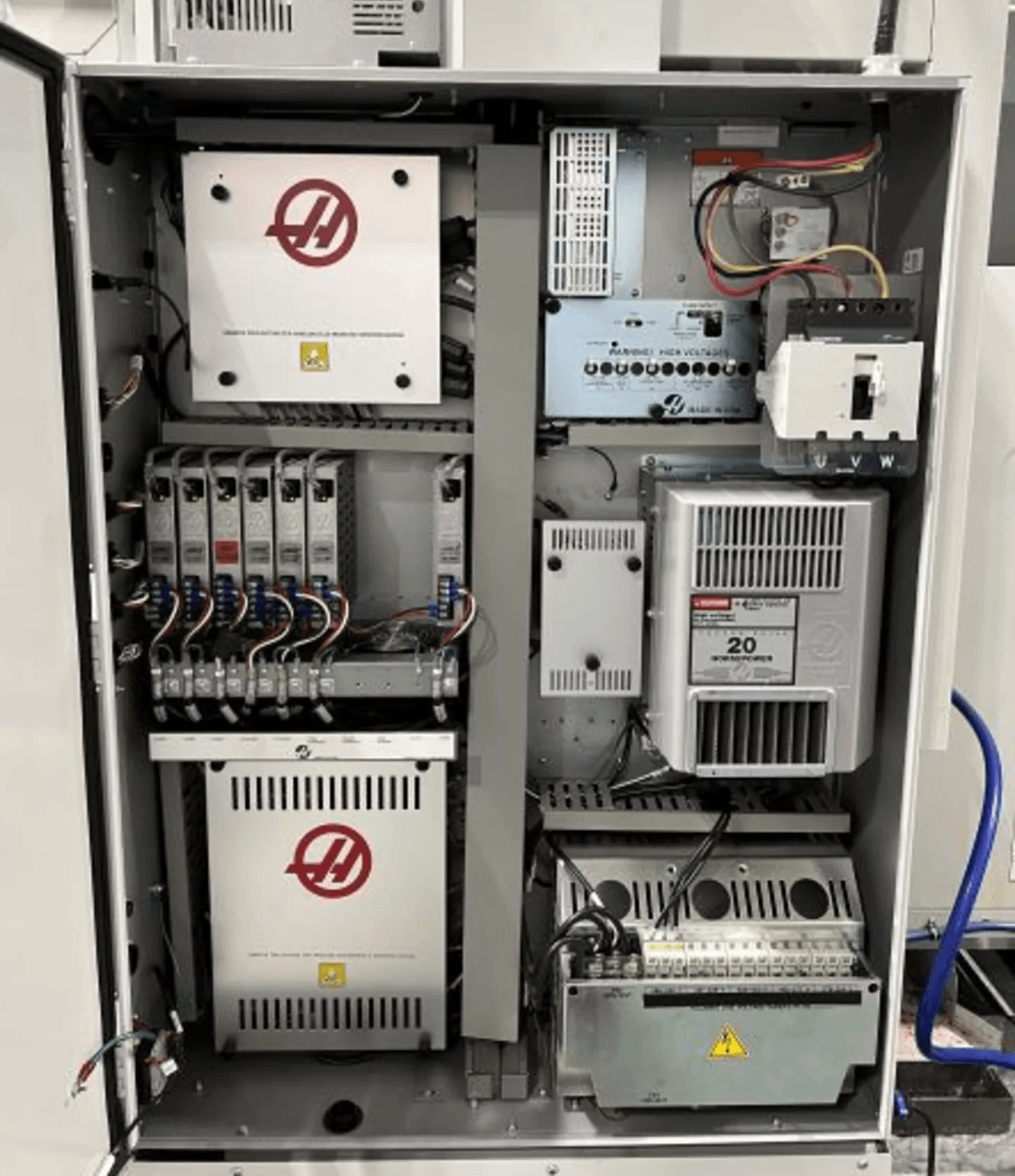 HAAS VM-2-4