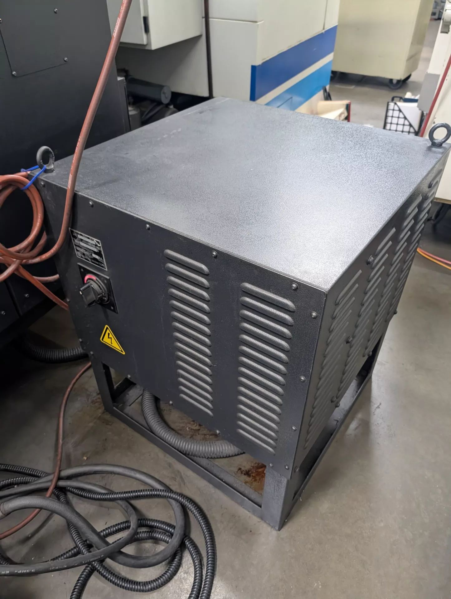 MAZAK-VARIAXIS-500-5AX (1)