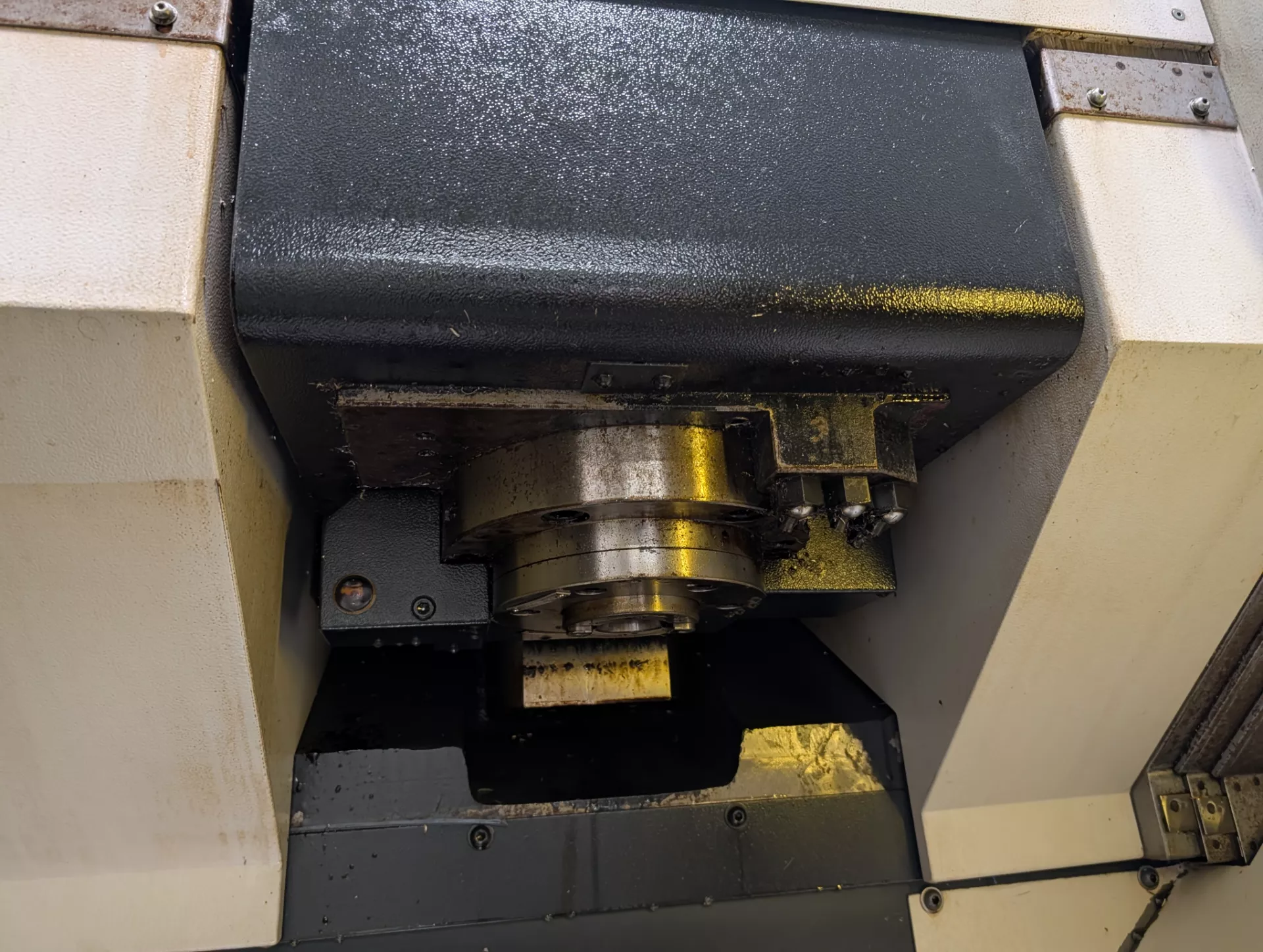 MAZAK-VARIAXIS-500-5AX (7)