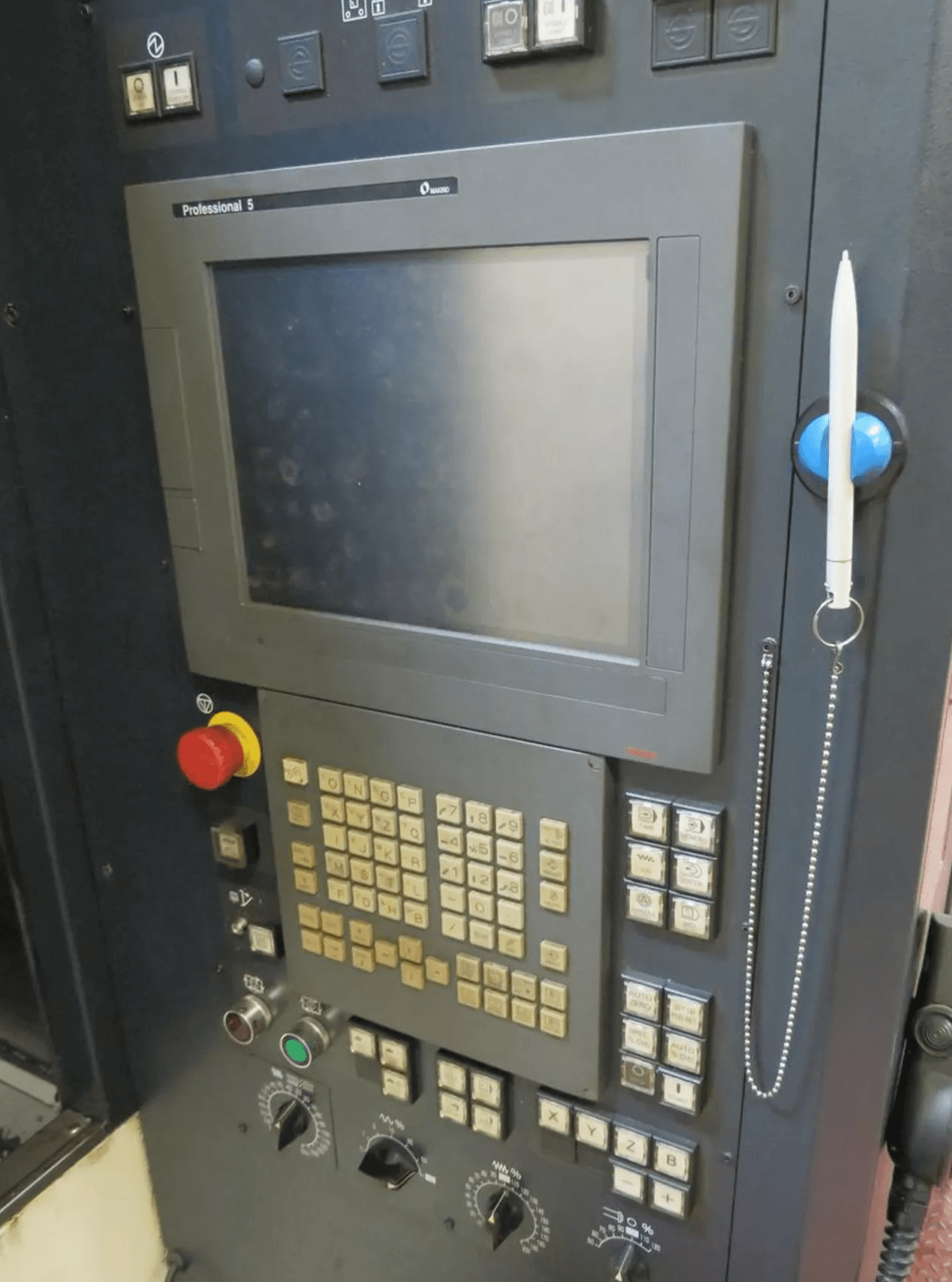 Makino A40-3
