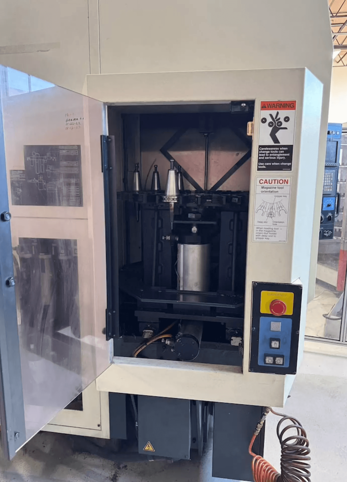 Makino SNC64-1