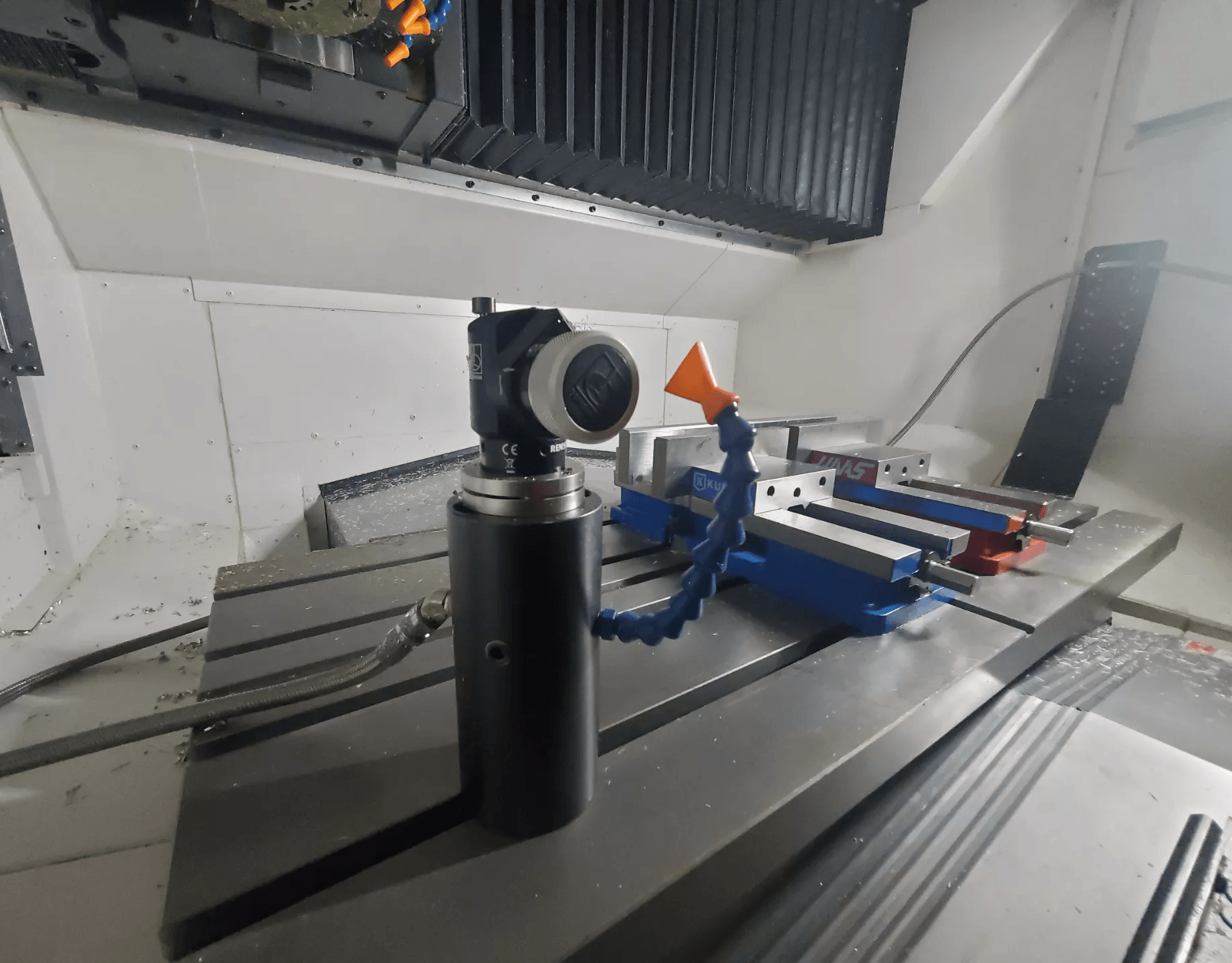 Okuma Genos M560-V-3