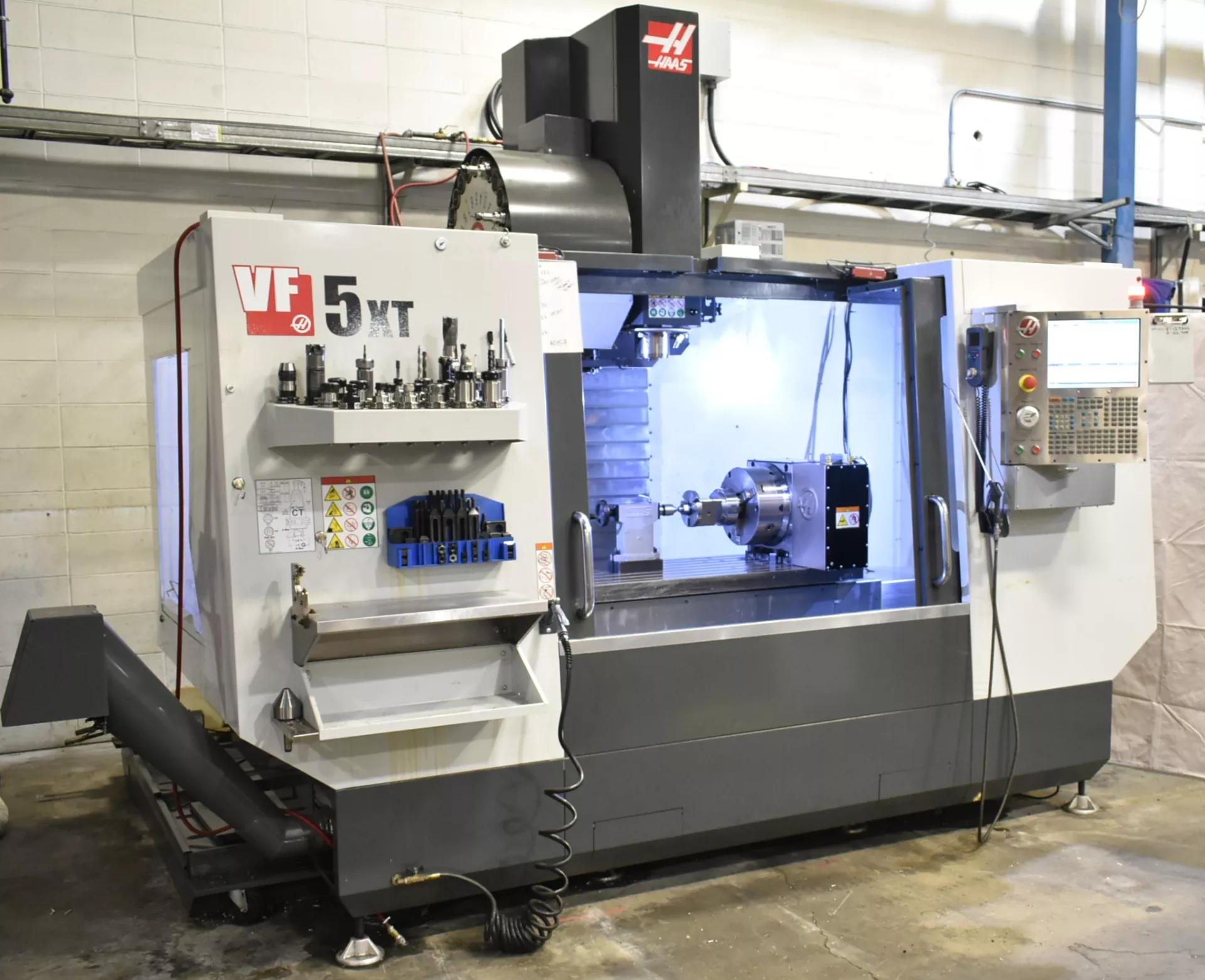 Haas VF-5XT40