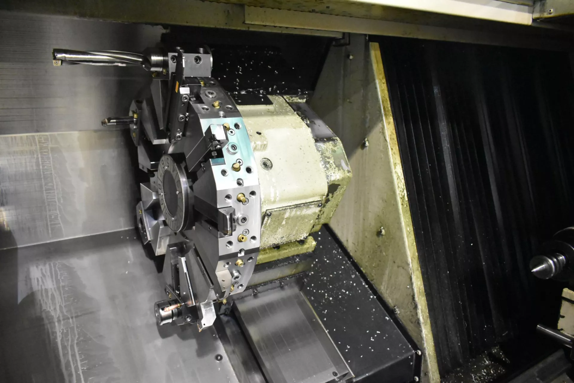 Okuma Genos L440E-4