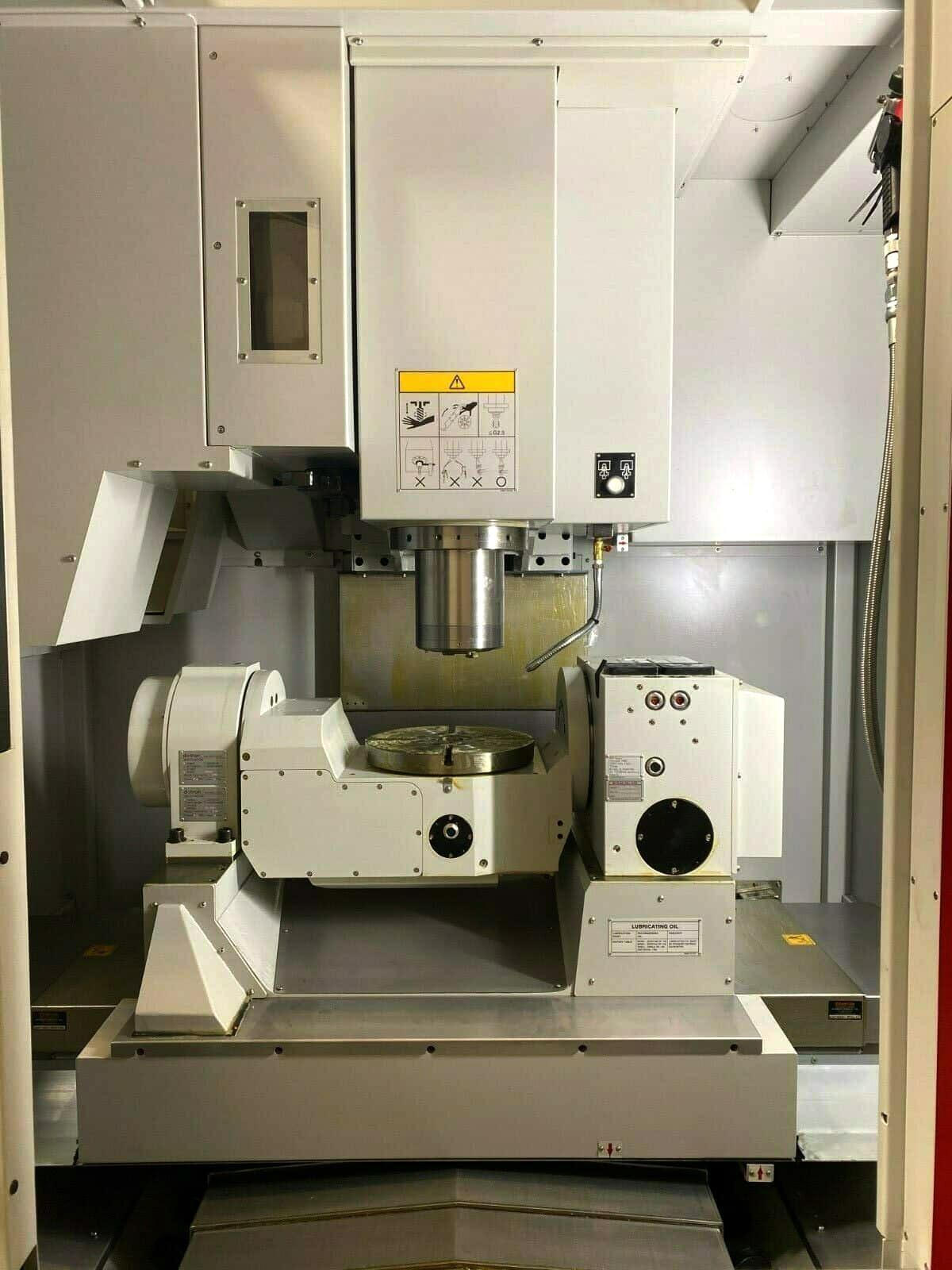 New Quaser MF-400C 5 Axis Vertical Machining Center 7