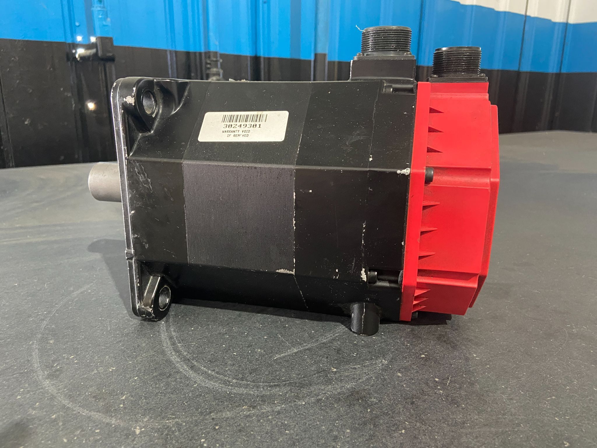 FANUC A06B-0143-B075 AC Servo Motor a 12/3000 Manual Part Number: B-65142E 3