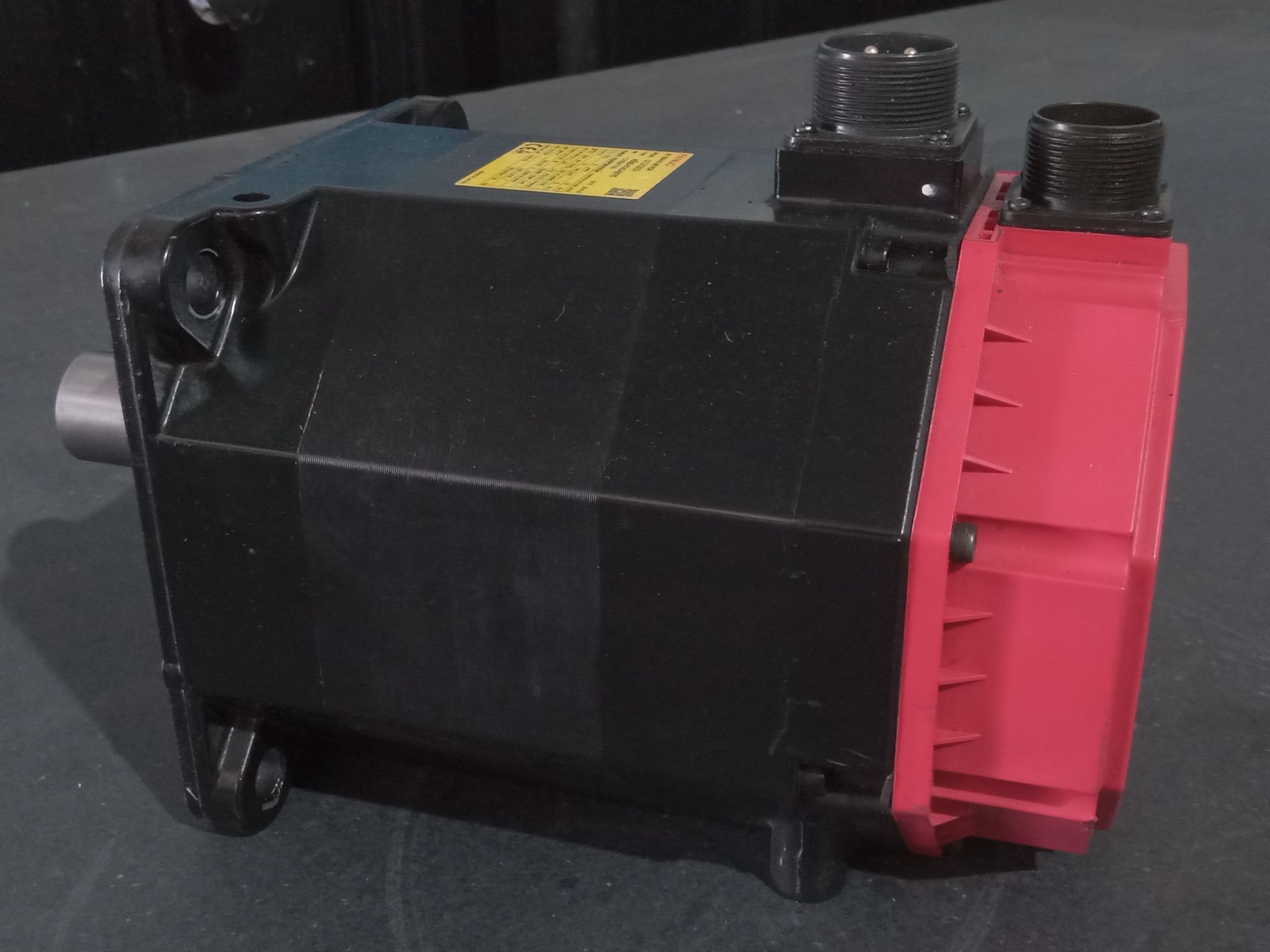 FANUC A06B-0143-B075 AC SERVO MOTOR a 12/3000 2018 model year 2