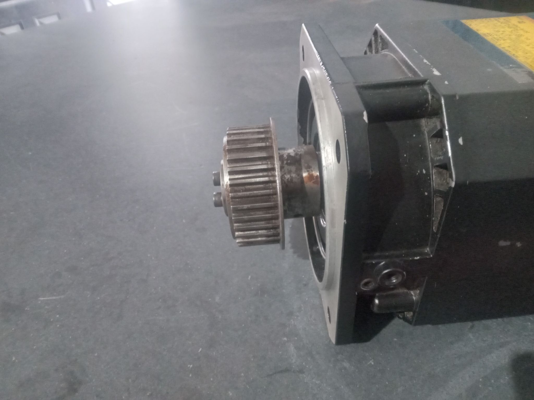 FANUC A06B-0852-B100 AC SPINDLE MOTOR 7
