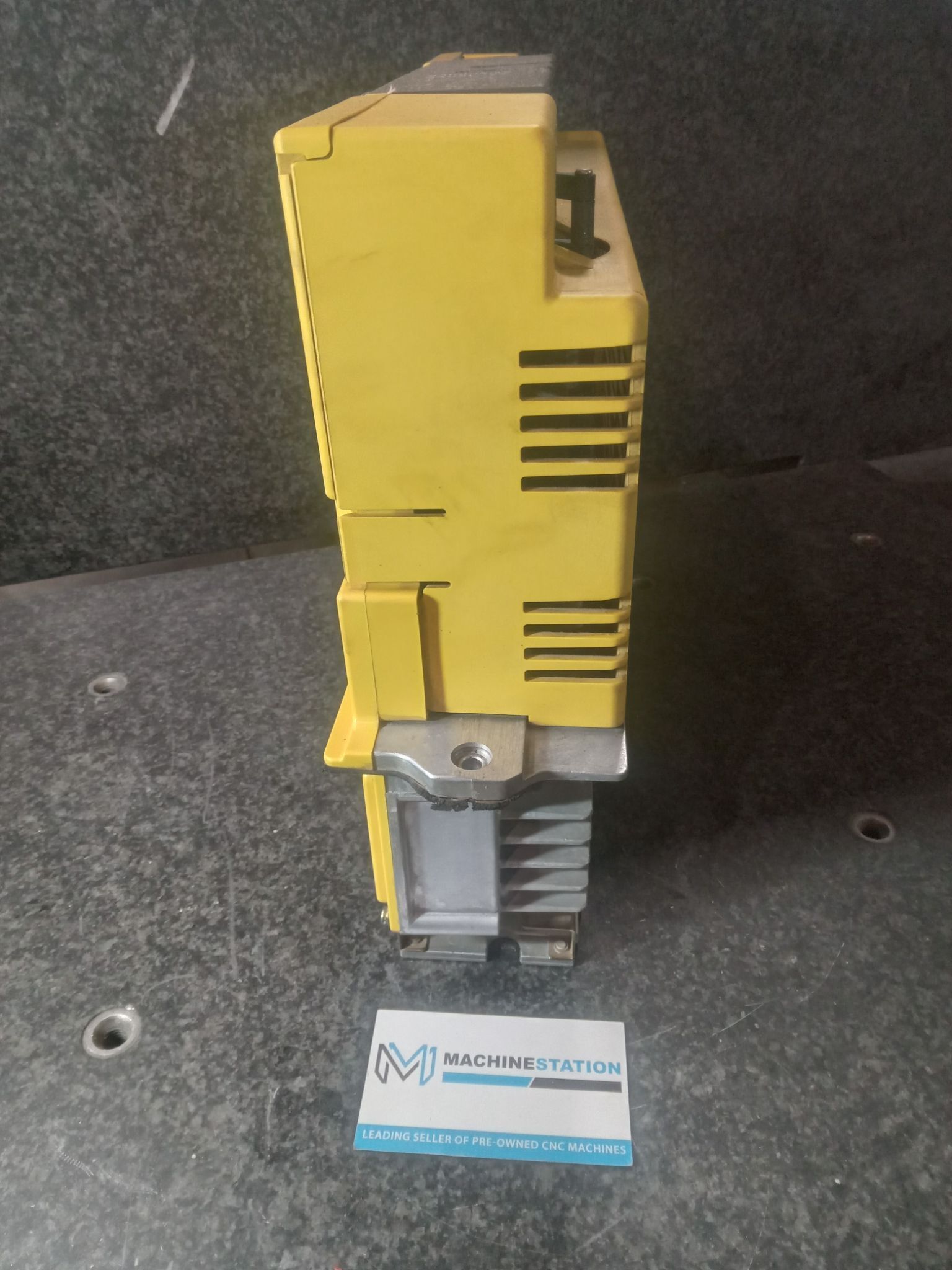 FANUC A06B-6066-H004 AC Servo Amp Amplifier C-Series 4