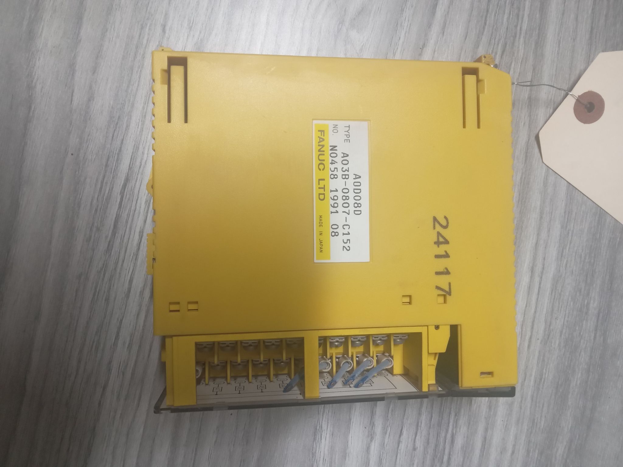 FANUC A03B-0807-C152 OUTPUT MODULE 1