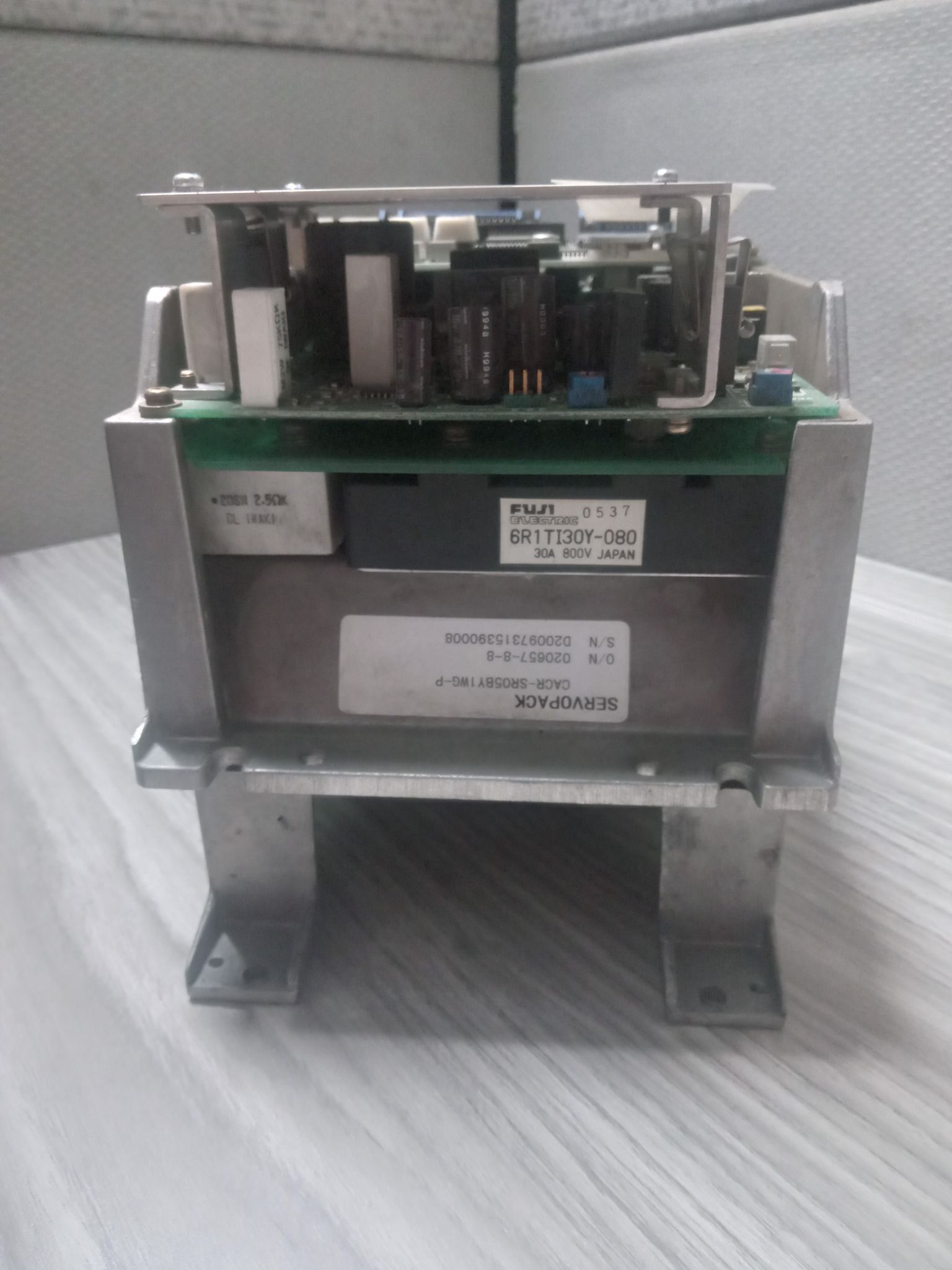 YASKAWA CACR-SR05BY1WG-P ServoPak Servo Drive 4