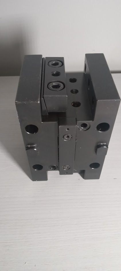 BMT65 MT Dual Sided Turning Tool Holder Compatible with Doosan Puma MX2000ST 3