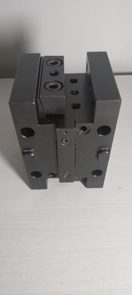 BMT65 MT Dual Sided Turning Tool Holder Compatible with Doosan Puma MX2000ST 4