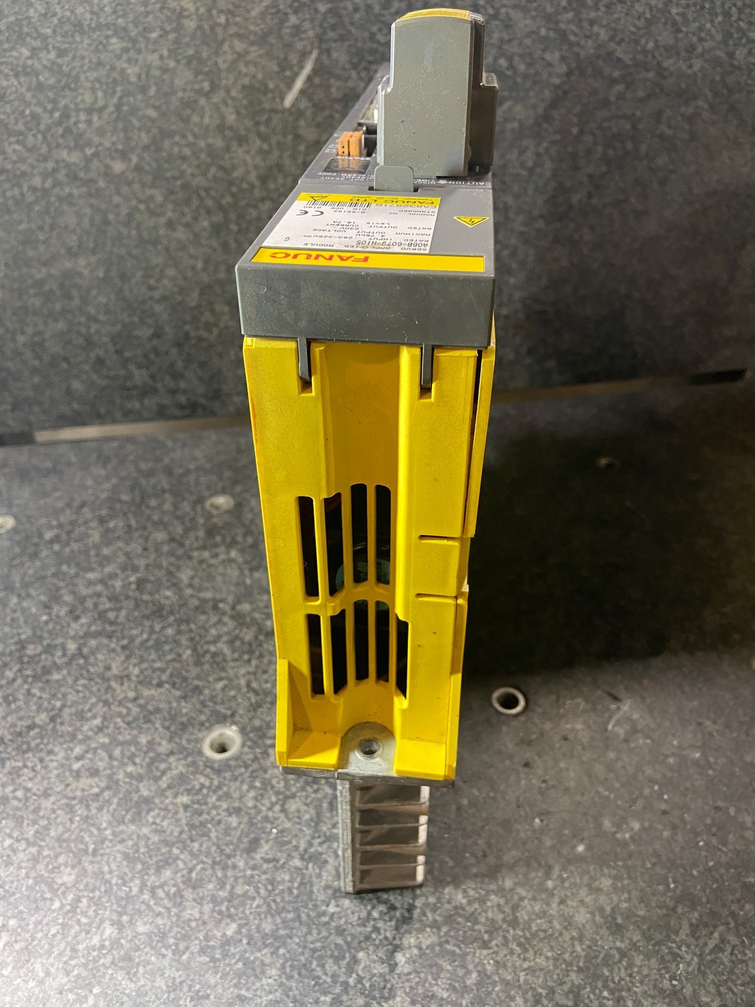 FANUC A06B-6079-H105 Module Series G Servo Amp Amplifier 2