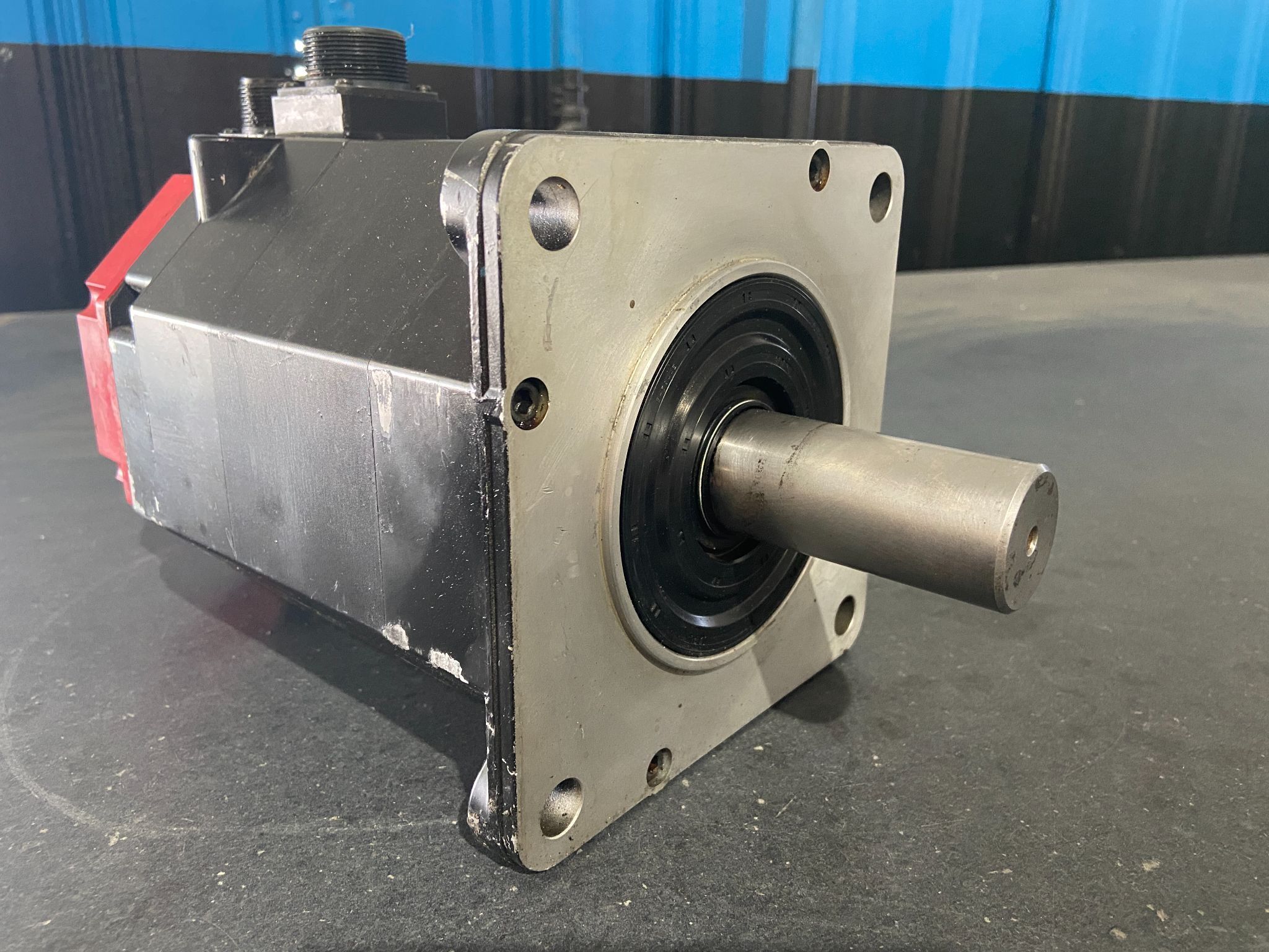 FANUC A06B-0143-B075 AC Servo Motor a 12/3000 Manual Part Number: B-65142E 0