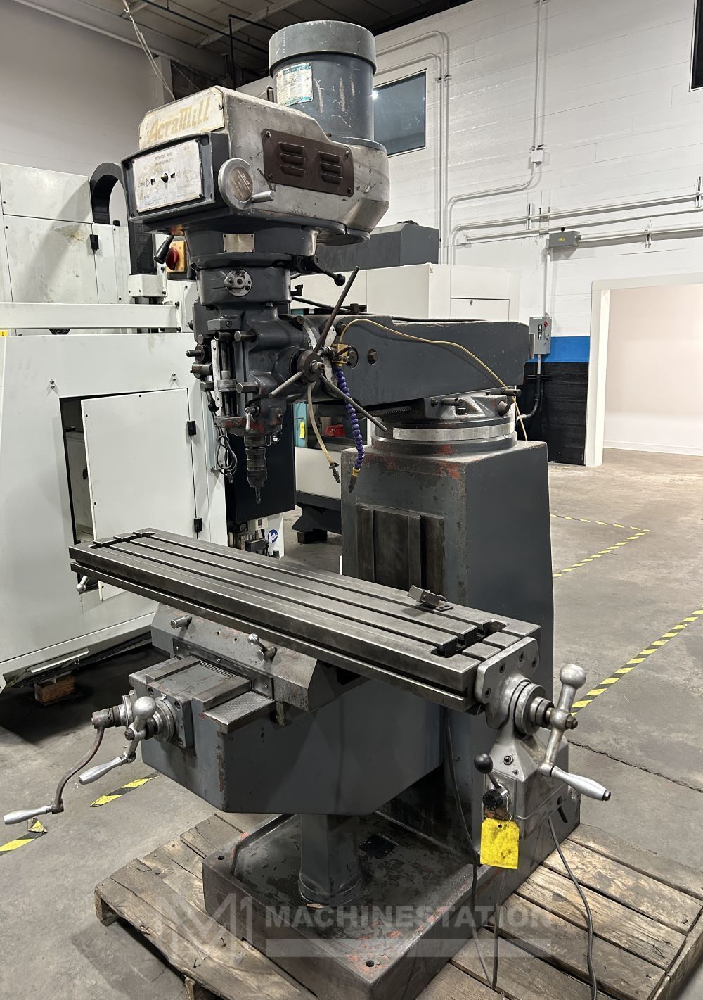 Acra 2V Variable Speed Vertical Milling 1